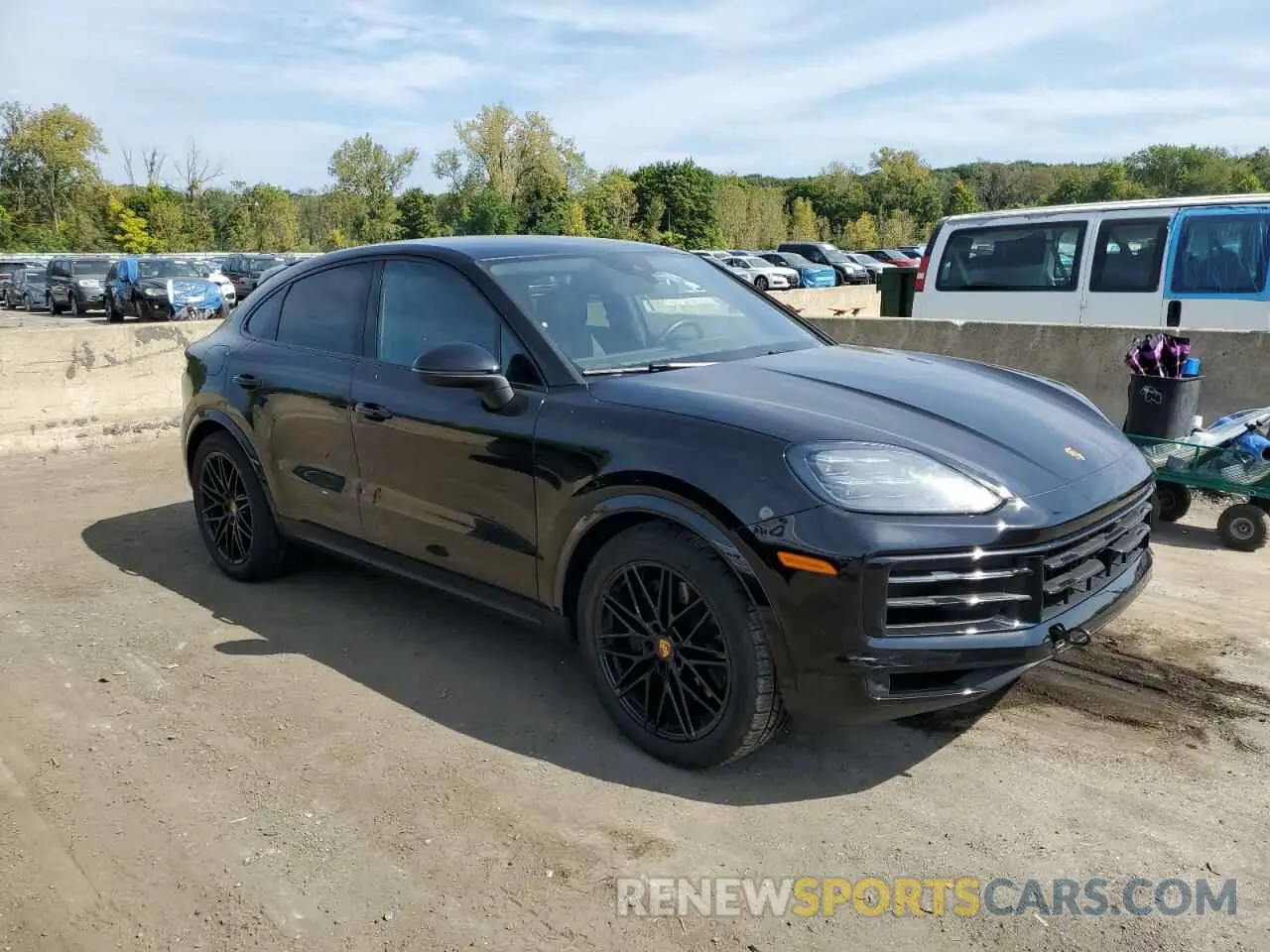 4 Photograph of a damaged car WP1BA2AY4RDA51284 PORSCHE CAYENNE 2024