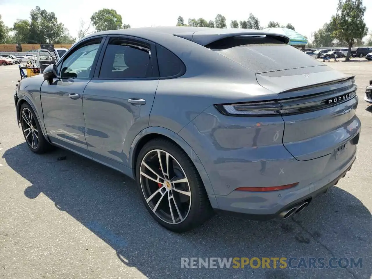 2 Фотография поврежденного автомобиля WP1BL2AY8RDA60242 PORSCHE CAYENNE 2024