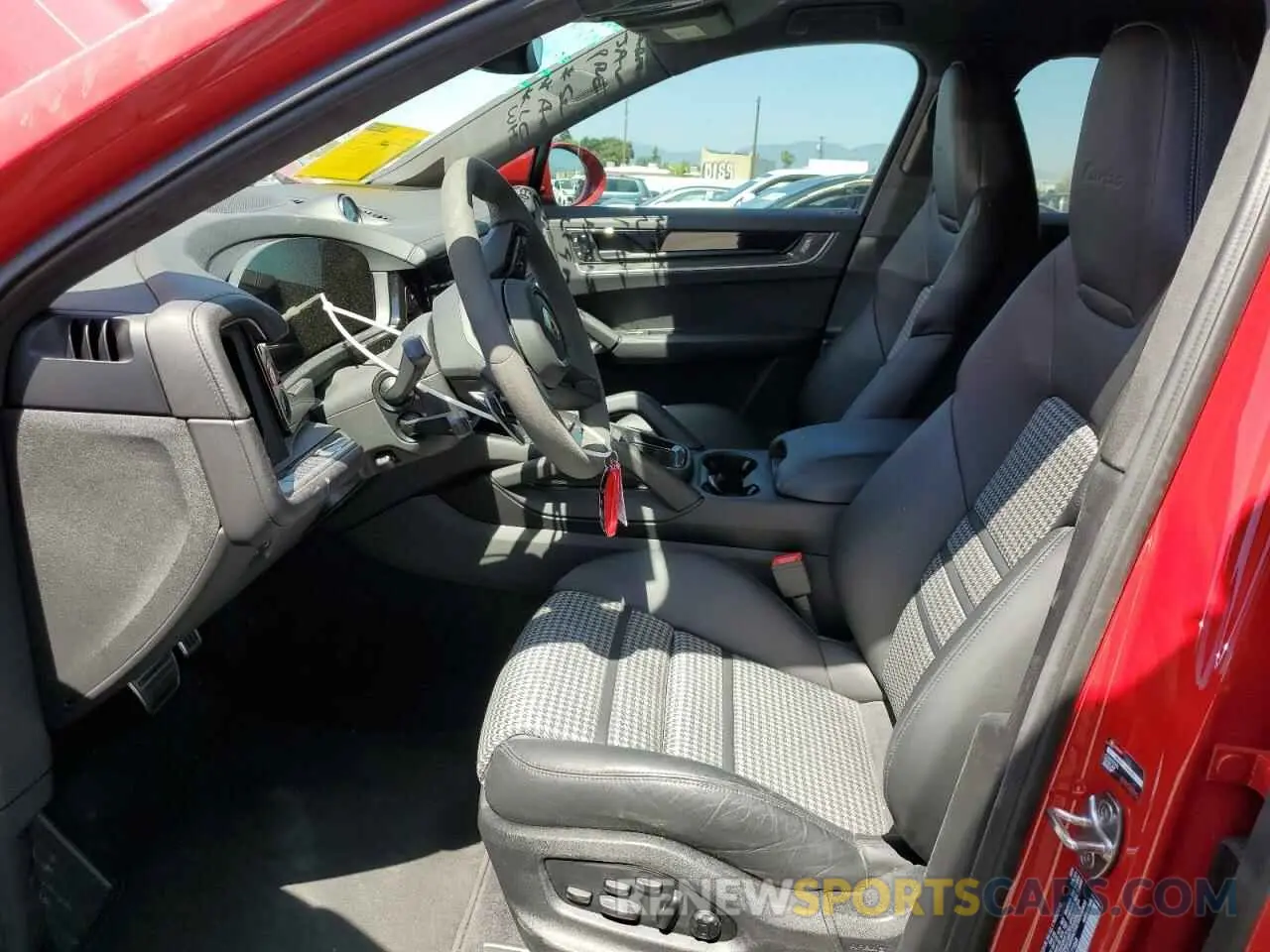 7 Фотография поврежденного автомобиля WP1BM2AY0RDA71068 PORSCHE CAYENNE 2024
