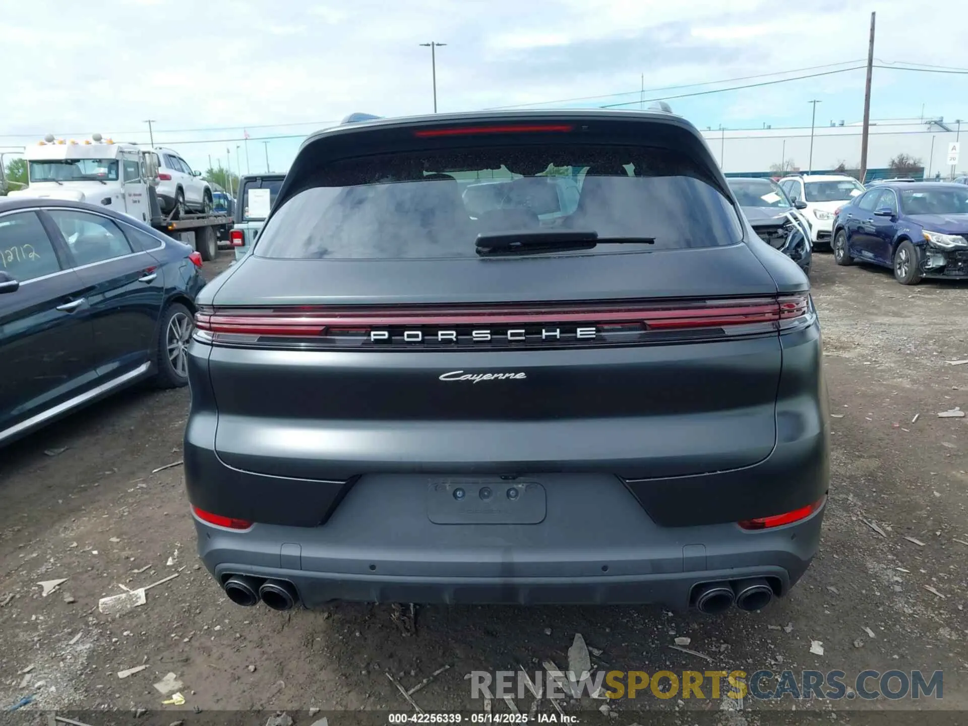 16 Фотография поврежденного автомобиля WP1AA2AY1SDA00472 PORSCHE CAYENNE 2025