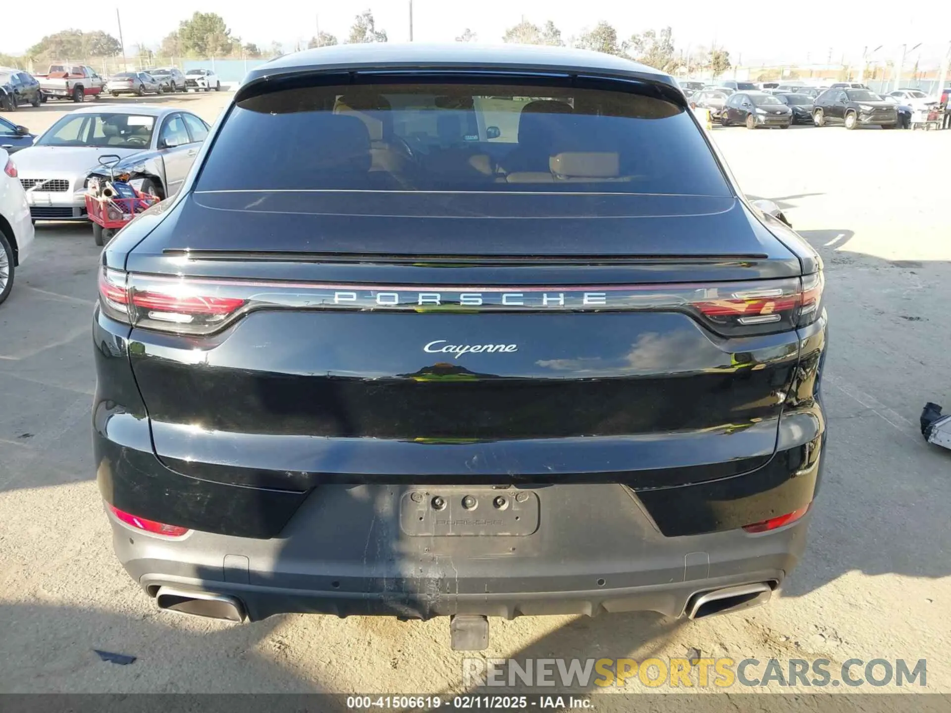 17 Photograph of a damaged car WP1BA2AY3MDA41192 PORSCHE CAYENNE COUPE 2021