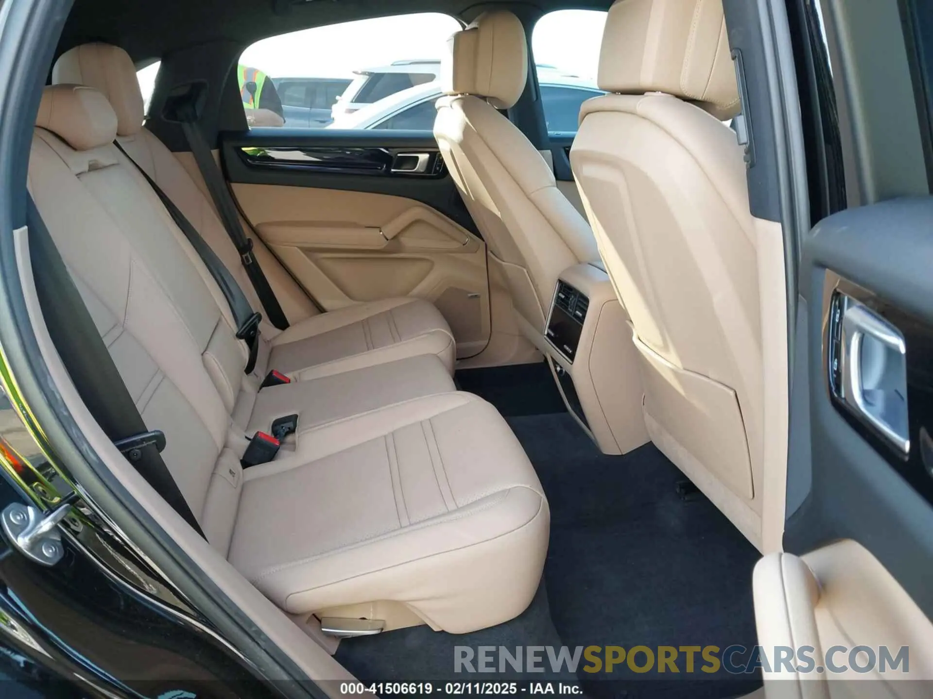 8 Photograph of a damaged car WP1BA2AY3MDA41192 PORSCHE CAYENNE COUPE 2021