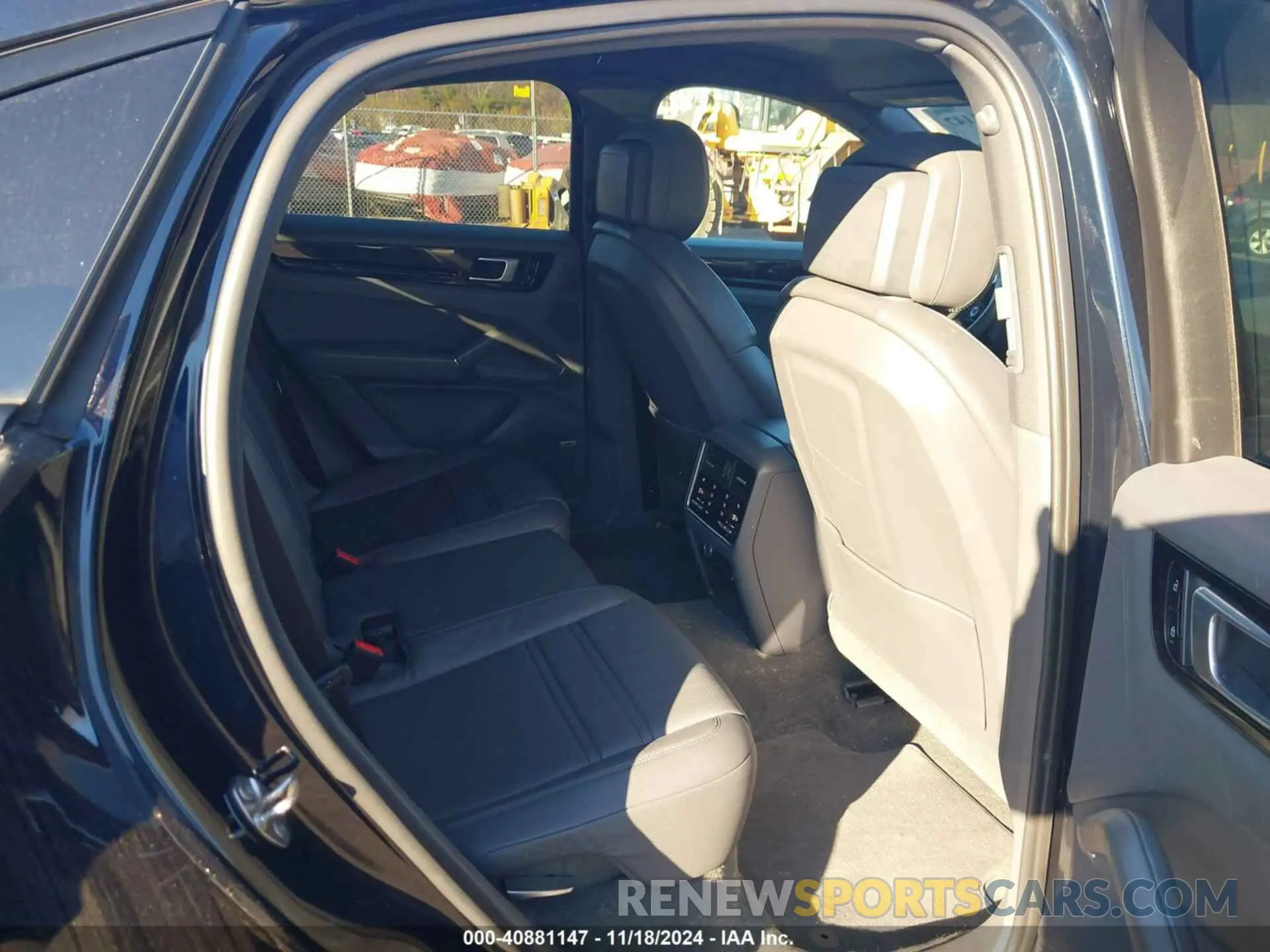 8 Photograph of a damaged car WP1BA2AY4MDA41461 PORSCHE CAYENNE COUPE 2021