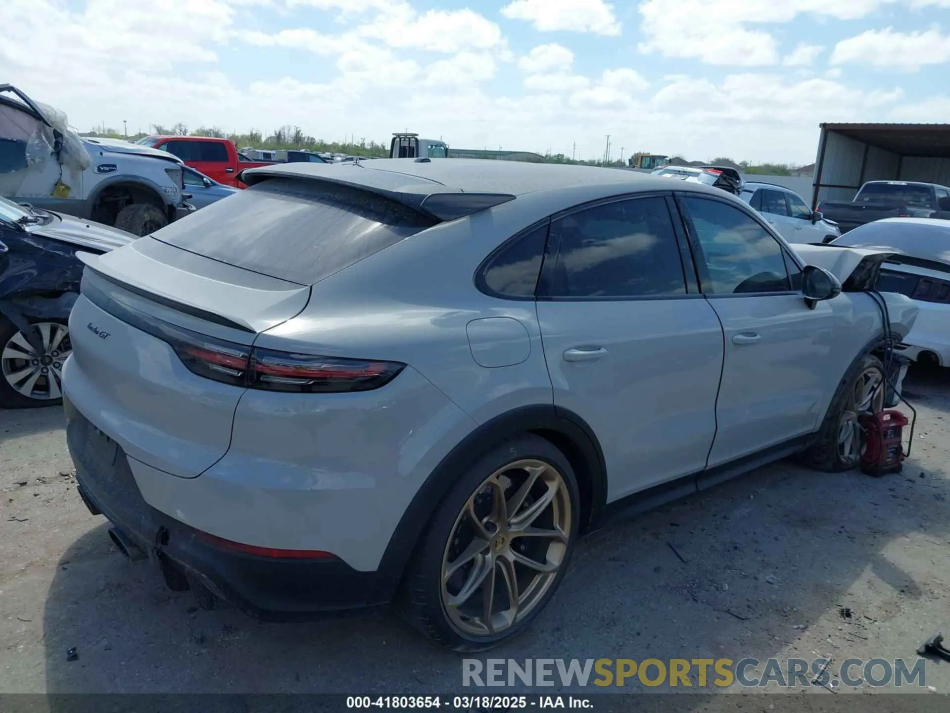 4 Photograph of a damaged car WP1BK2AY4NDA60106 PORSCHE CAYENNE COUPE 2022