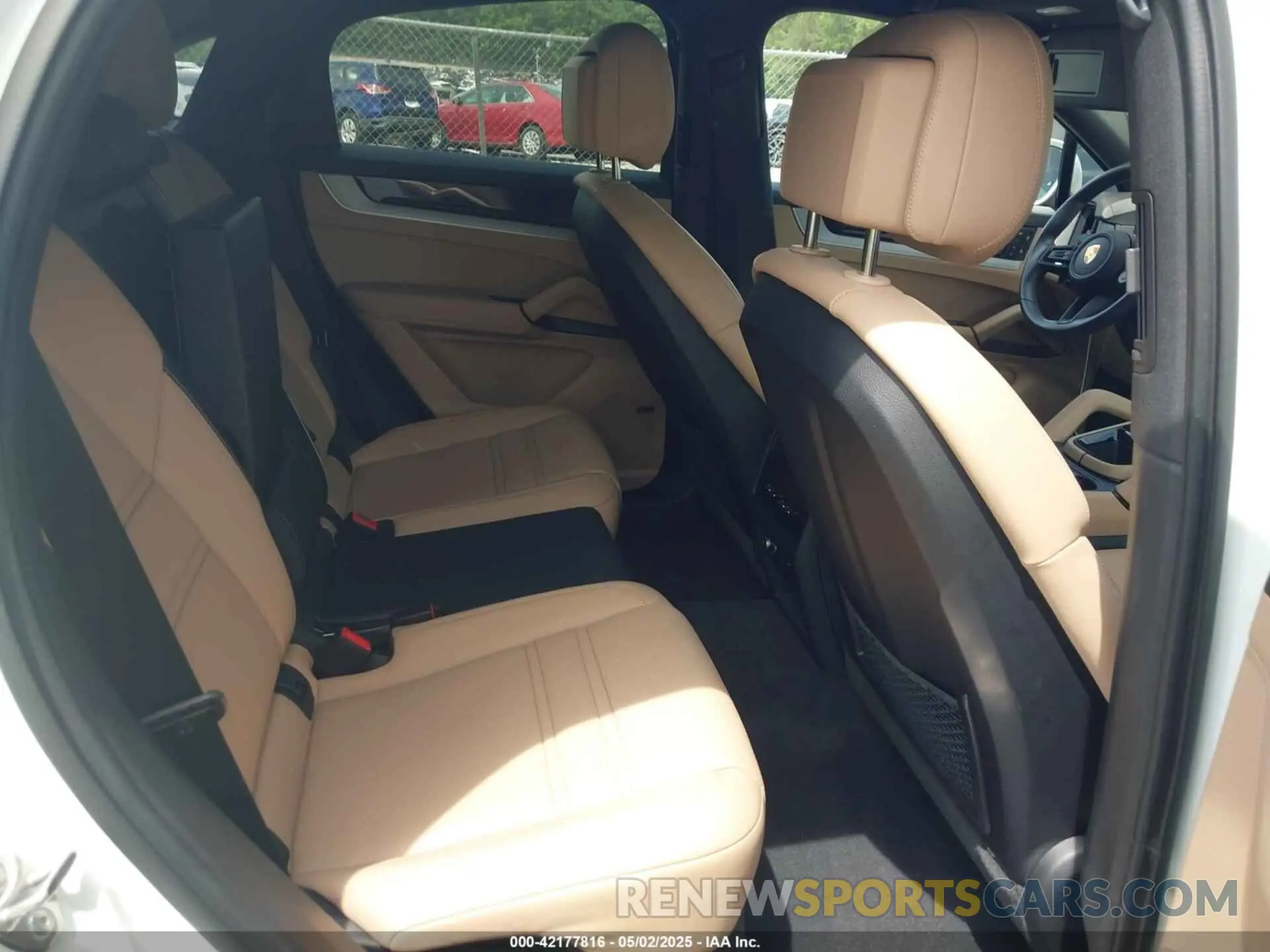 8 Photograph of a damaged car WP1BA2AY2RDA50635 PORSCHE CAYENNE COUPE 2024