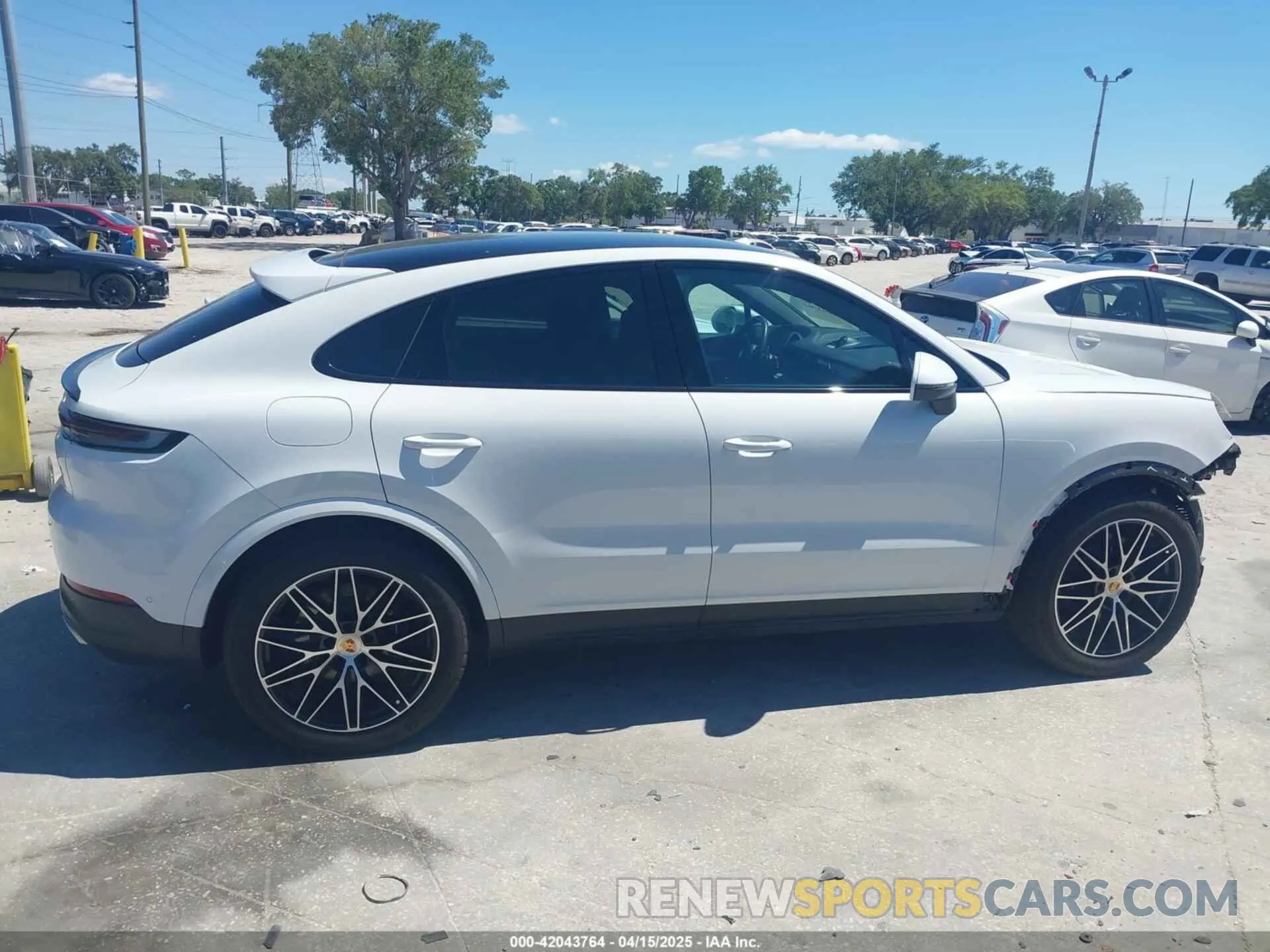 14 Фотография поврежденного автомобиля WP1BA2AY3RDA49140 PORSCHE CAYENNE COUPE 2024