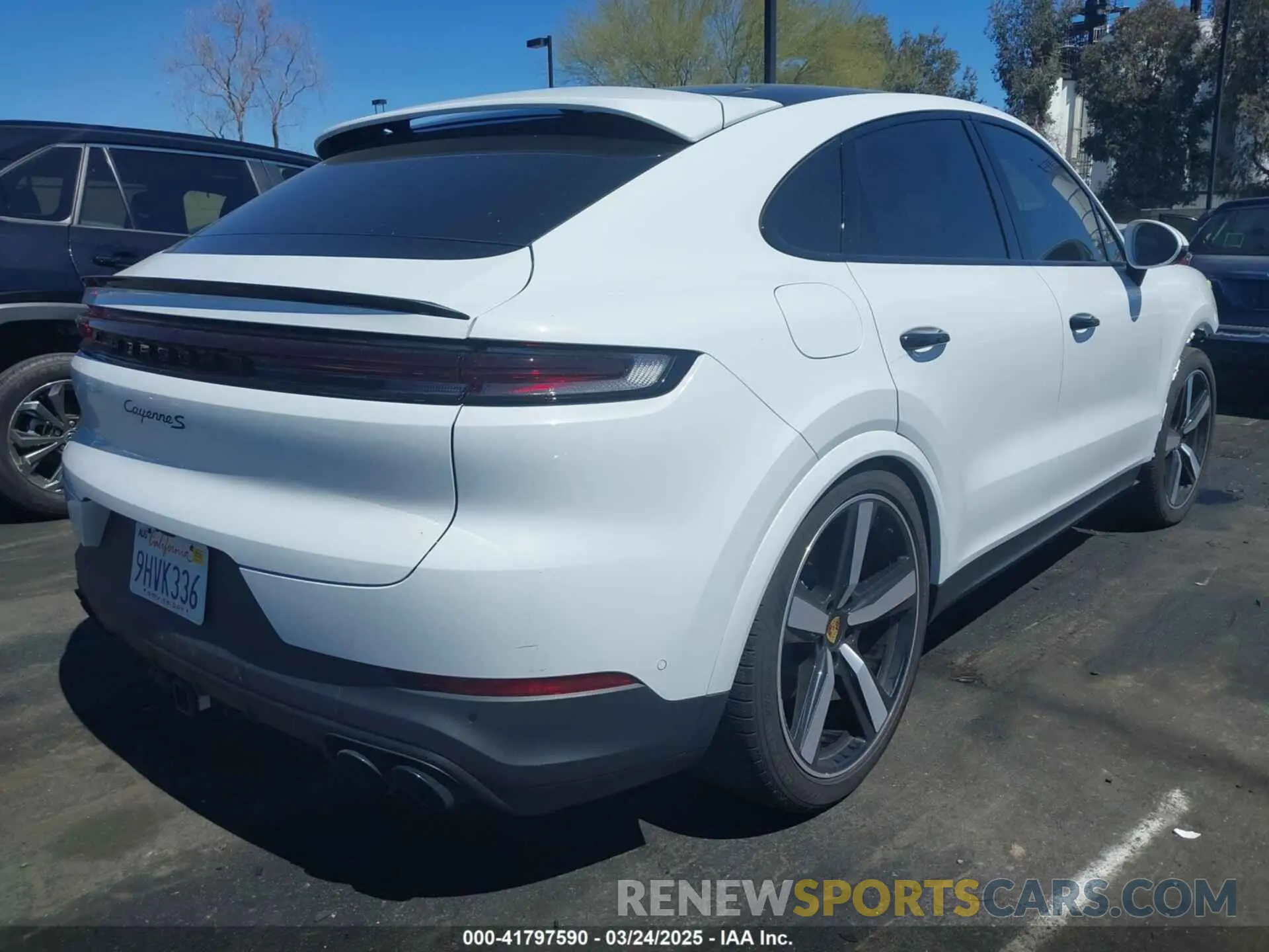 4 Фотография поврежденного автомобиля WP1BL2AY1RDA60017 PORSCHE CAYENNE COUPE 2024