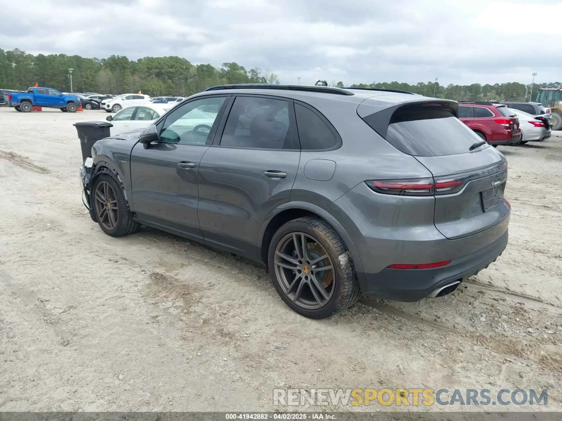 3 Фотография поврежденного автомобиля WP1AE2AY4KDA52022 PORSCHE CAYENNE E-HYBRID 2019