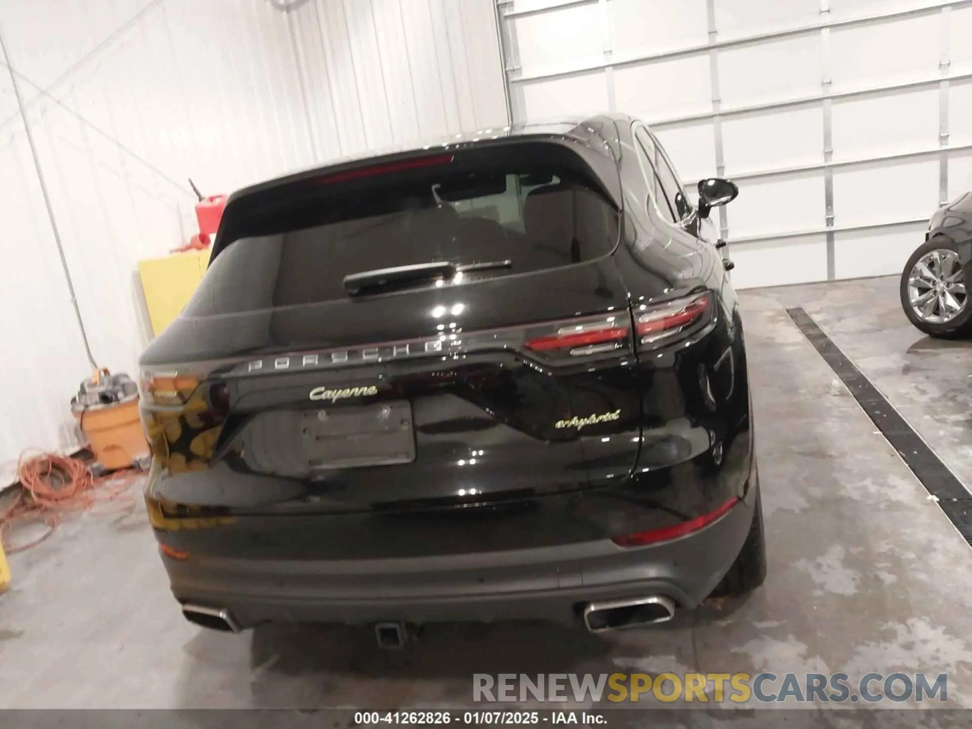 16 Photograph of a damaged car WP1AE2AY8KDA51634 PORSCHE CAYENNE E-HYBRID 2019