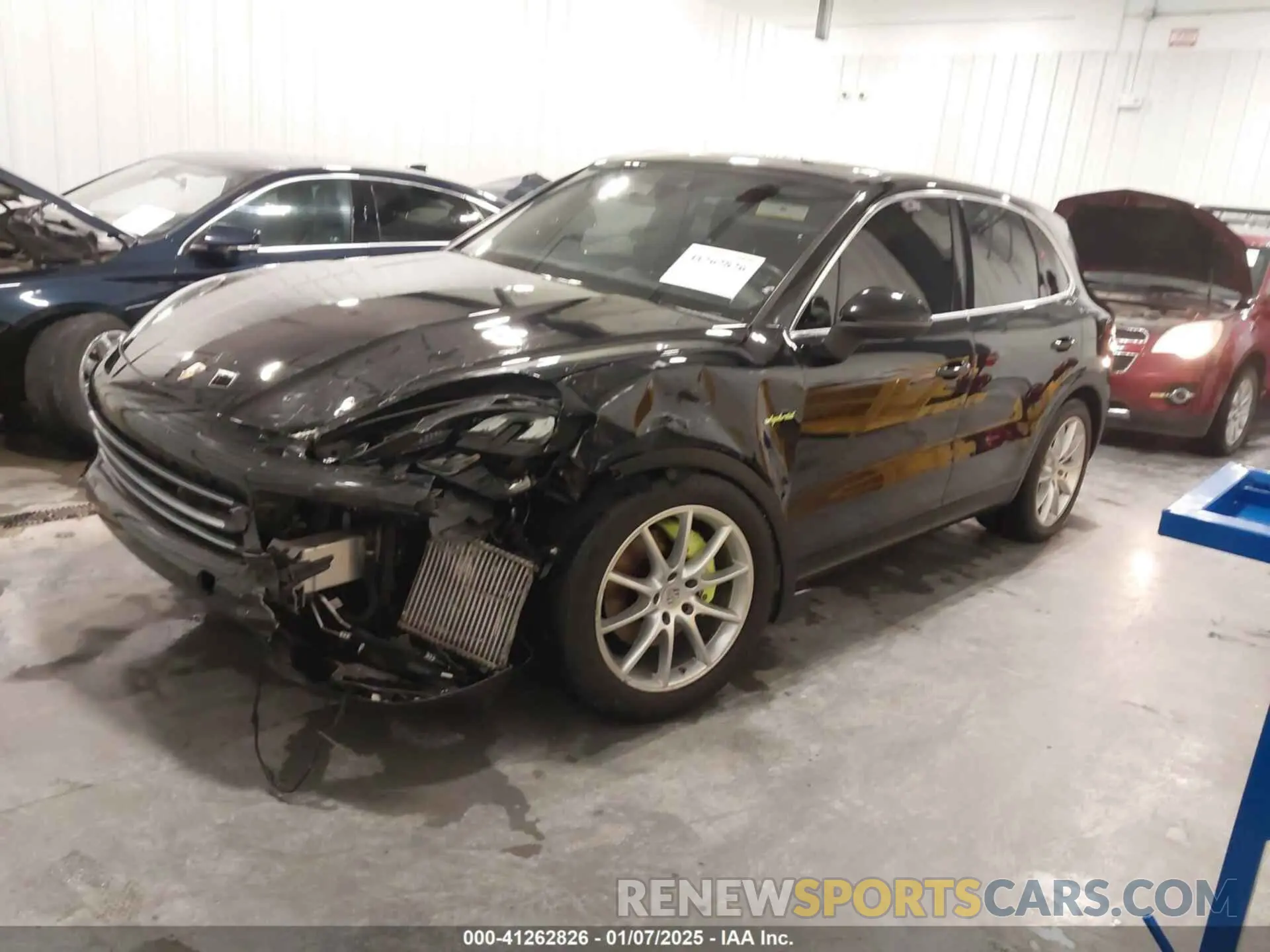 2 Photograph of a damaged car WP1AE2AY8KDA51634 PORSCHE CAYENNE E-HYBRID 2019