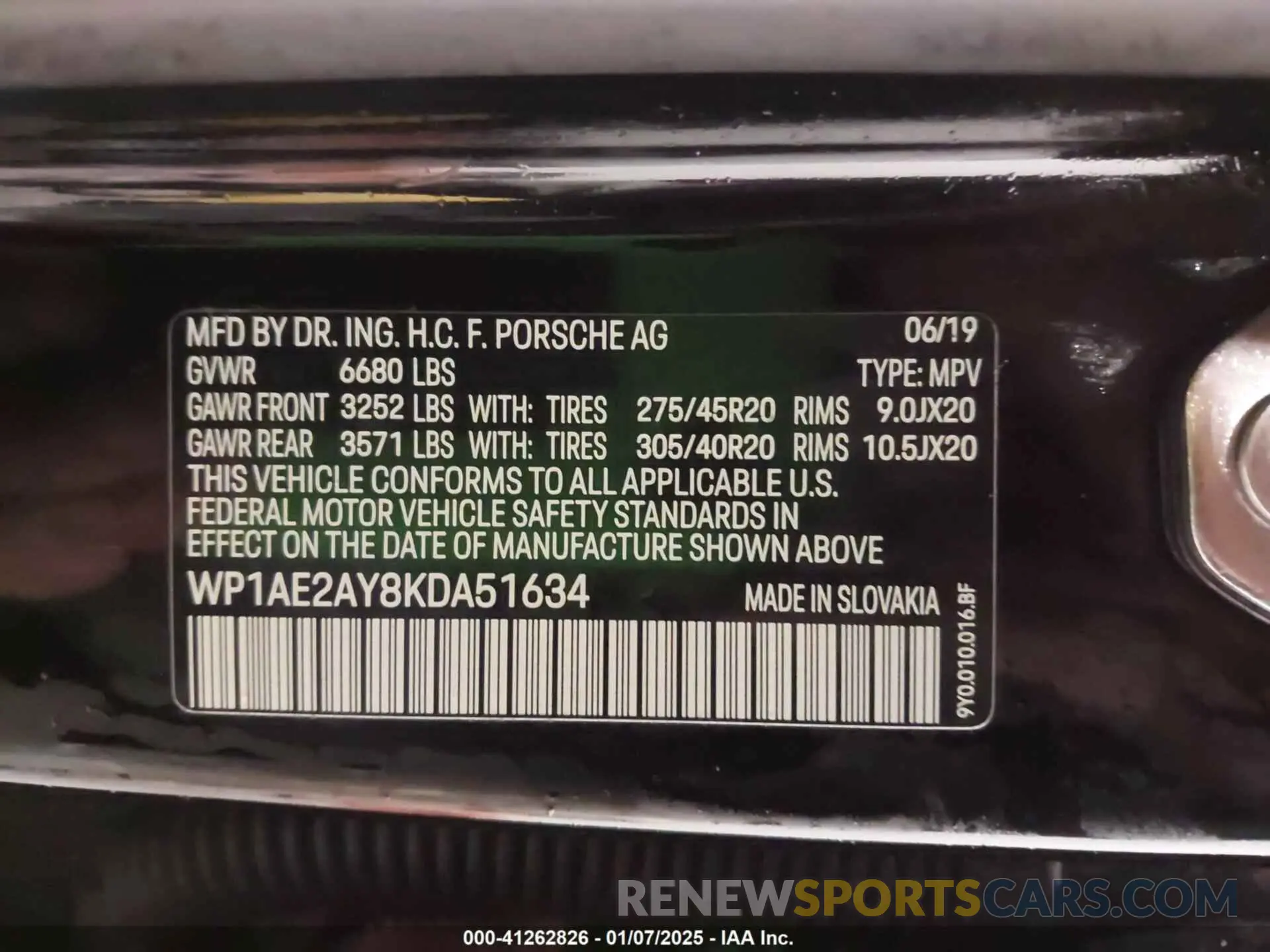 9 Photograph of a damaged car WP1AE2AY8KDA51634 PORSCHE CAYENNE E-HYBRID 2019
