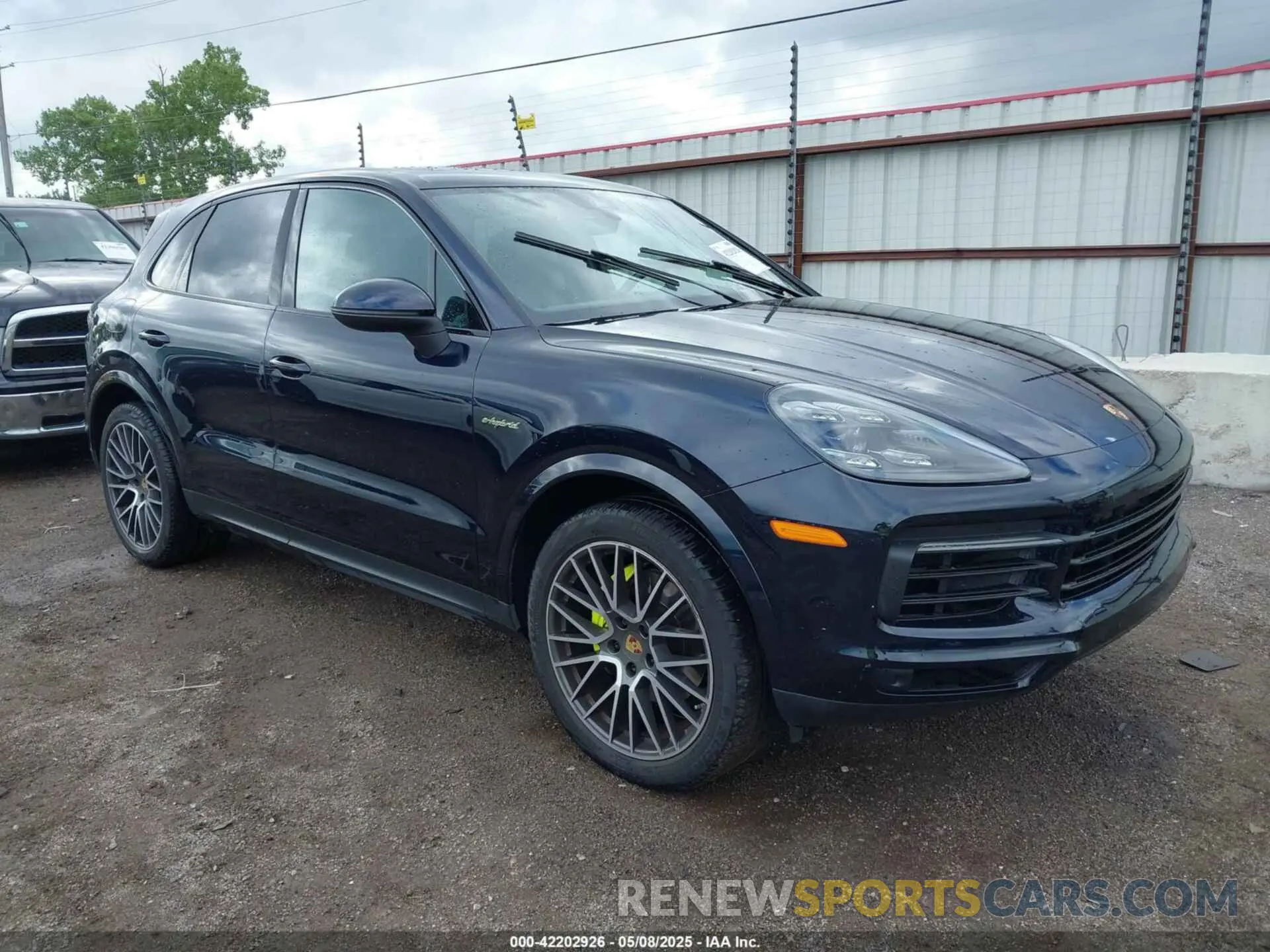 1 Фотография поврежденного автомобиля WP1AE2AY8KDA51844 PORSCHE CAYENNE E-HYBRID 2019