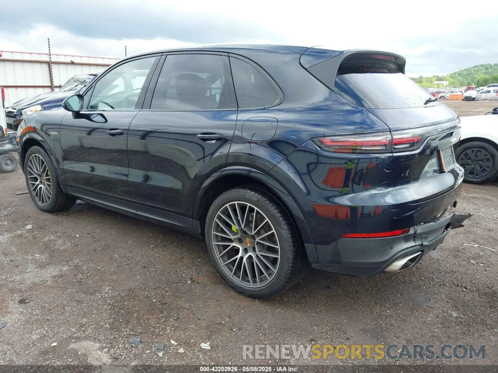 3 Фотография поврежденного автомобиля WP1AE2AY8KDA51844 PORSCHE CAYENNE E-HYBRID 2019