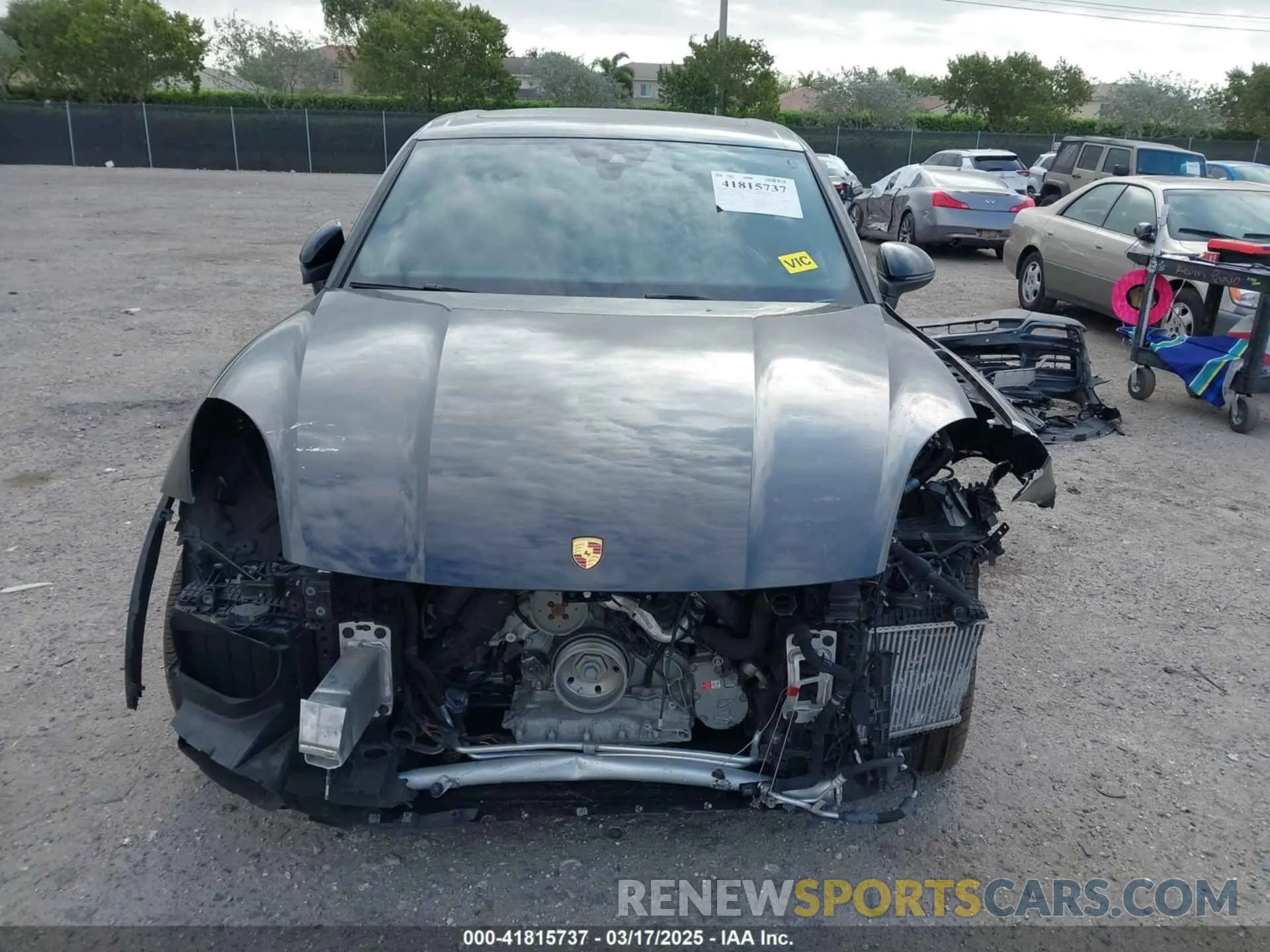 13 Фотография поврежденного автомобиля WP1AE2AYXMDA24566 PORSCHE CAYENNE E-HYBRID 2021