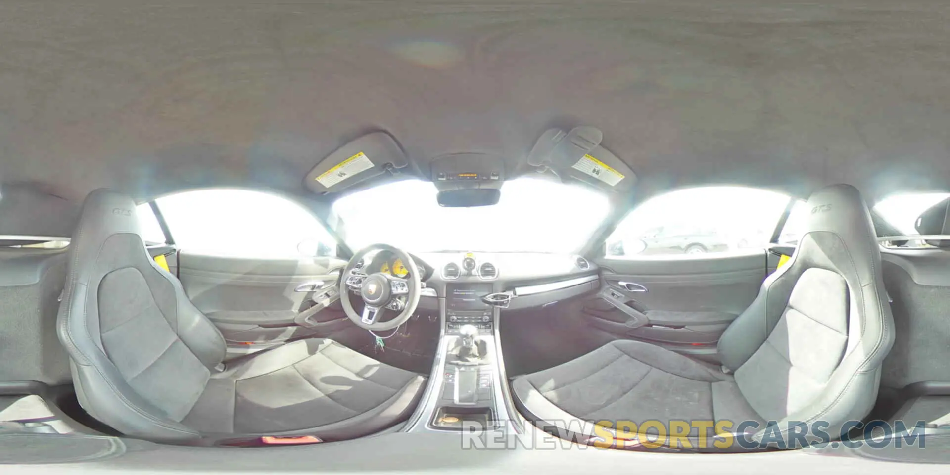 15 Фотография поврежденного автомобиля WP0AB2A82KS279067 PORSCHE CAYMAN 2019