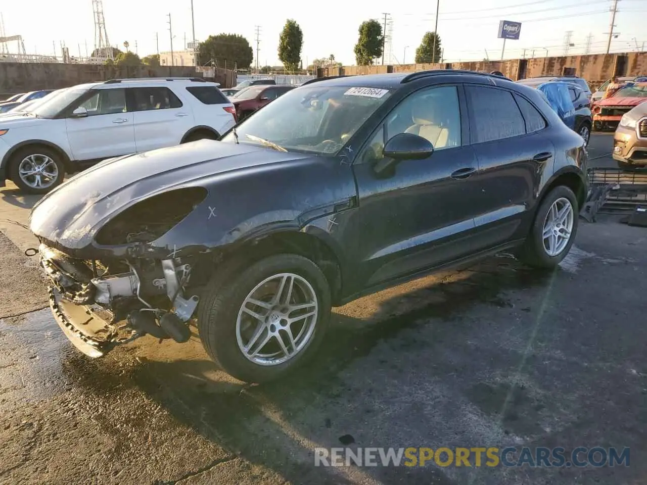 1 Photograph of a damaged car WP1AA2A53KLB07096 PORSCHE MACAN 2019