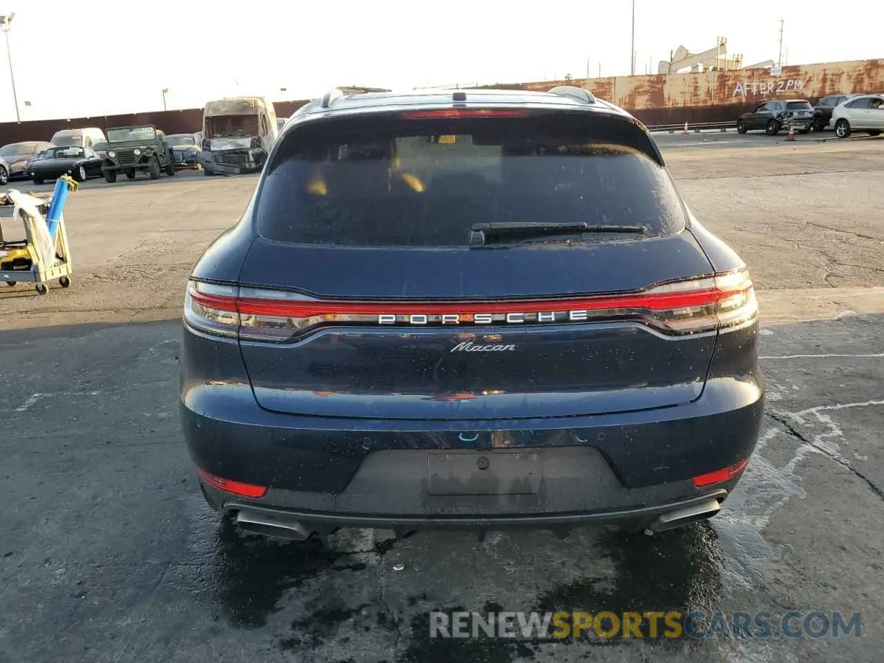 6 Photograph of a damaged car WP1AA2A53KLB07096 PORSCHE MACAN 2019
