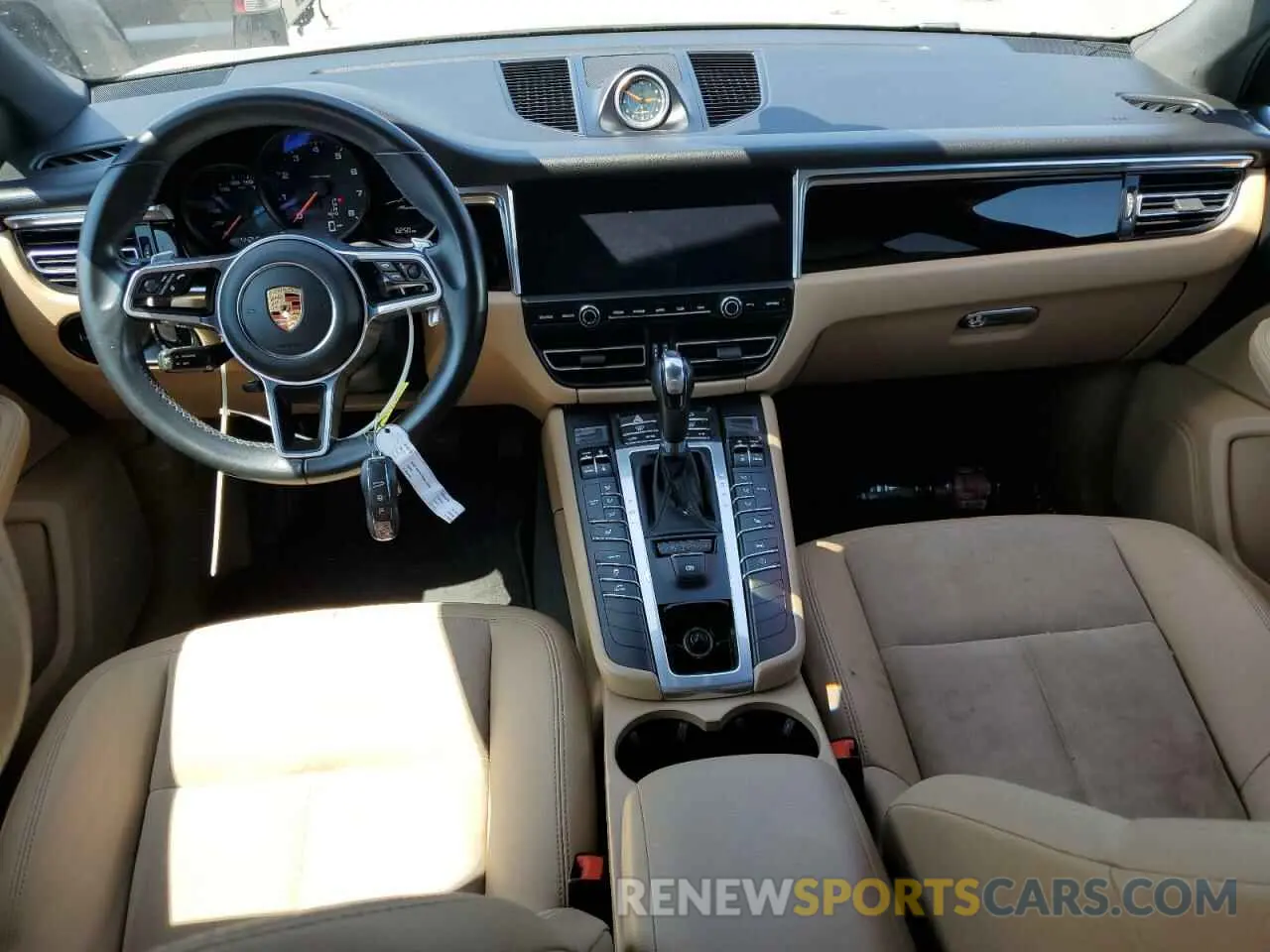 8 Photograph of a damaged car WP1AA2A53KLB07289 PORSCHE MACAN 2019