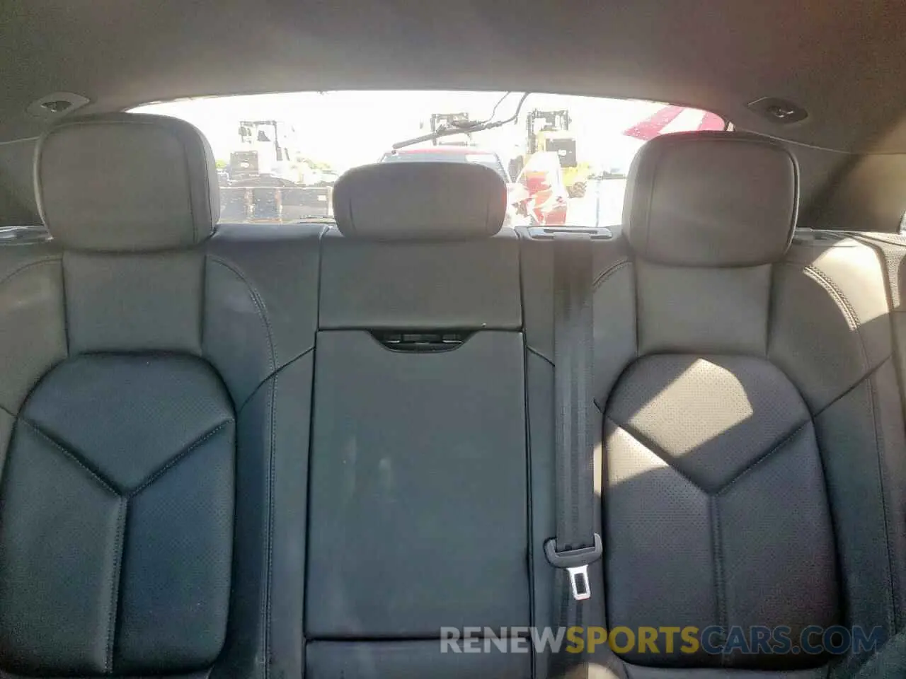 10 Фотография поврежденного автомобиля WP1AA2A53KLB08975 PORSCHE MACAN 2019