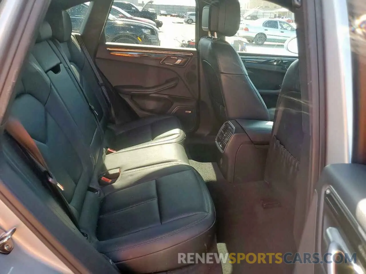 11 Фотография поврежденного автомобиля WP1AA2A53KLB08975 PORSCHE MACAN 2019