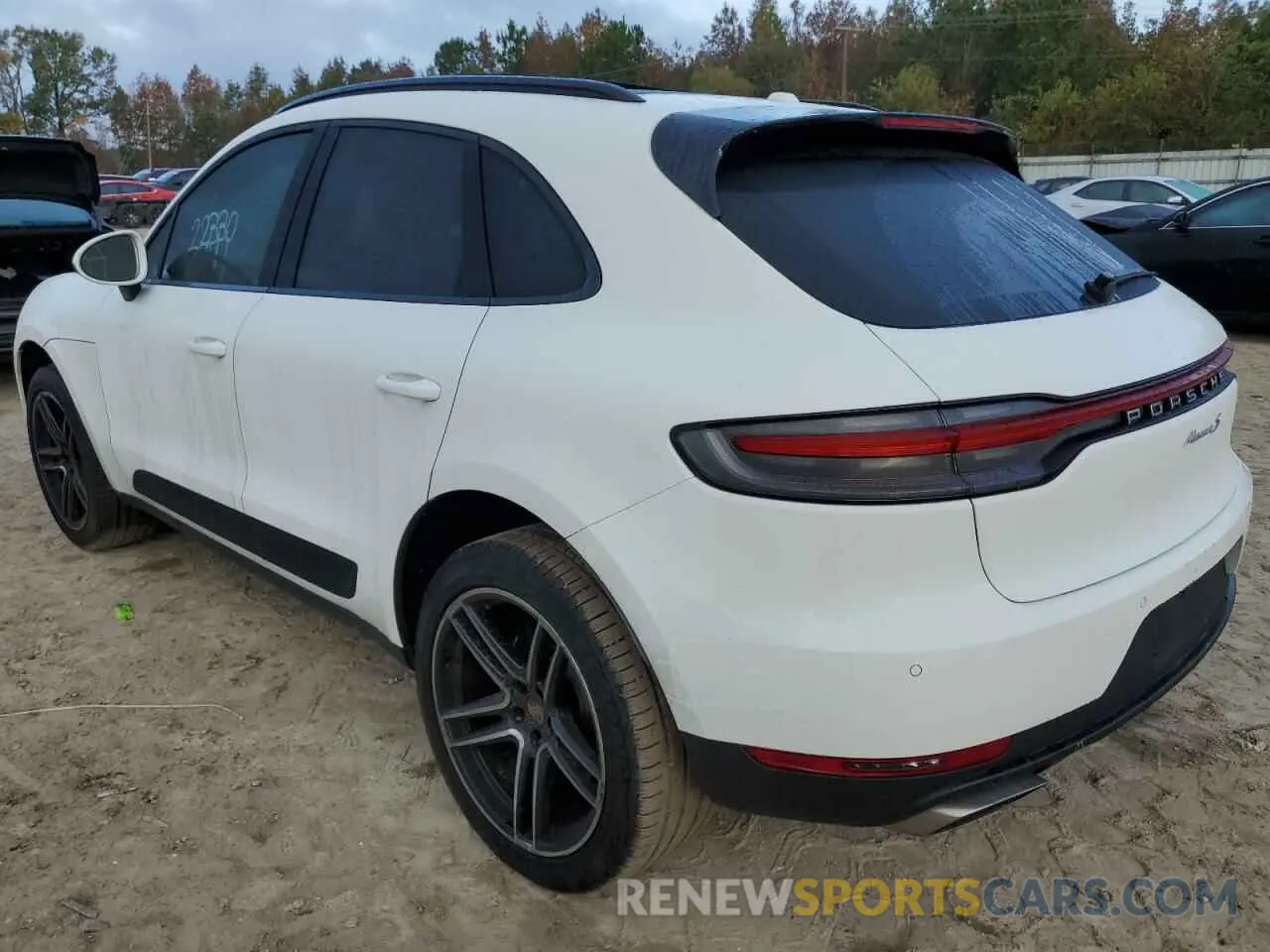 3 Photograph of a damaged car WP1AA2A54KLB04756 PORSCHE MACAN 2019