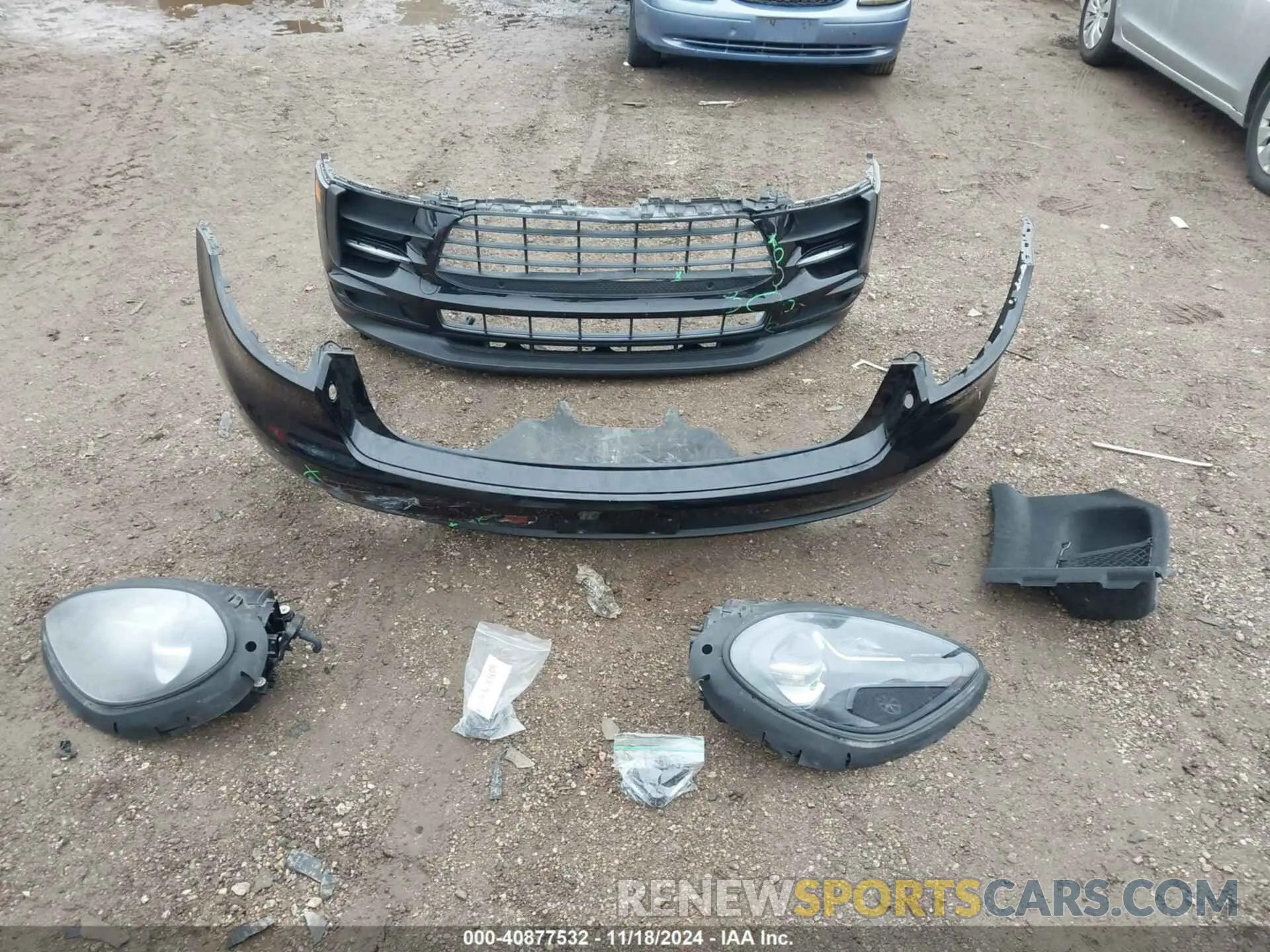 12 Photograph of a damaged car WP1AA2A54KLB05633 PORSCHE MACAN 2019