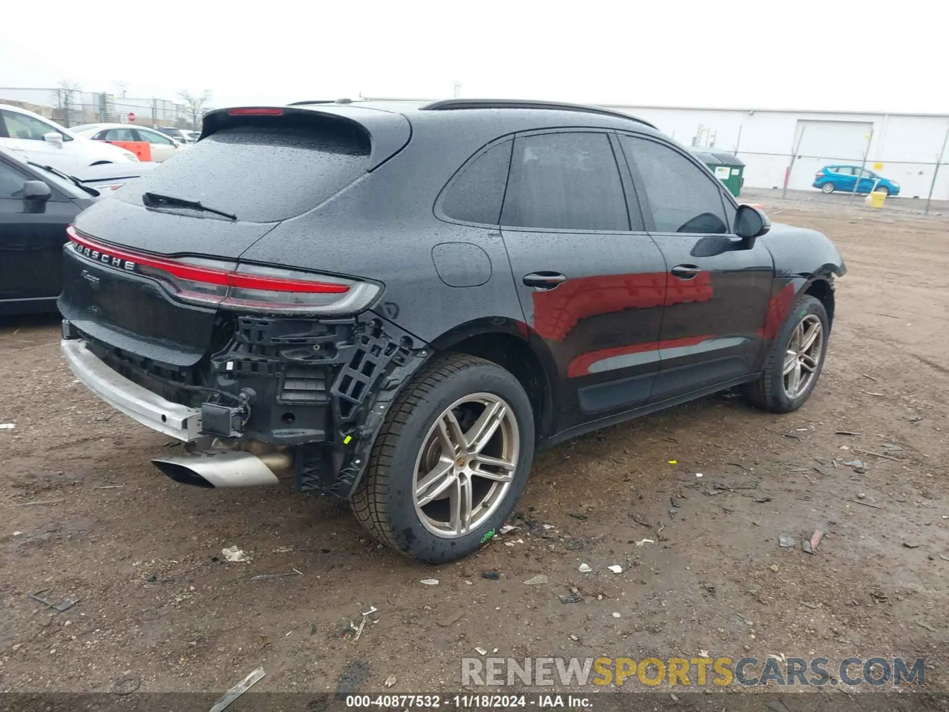 4 Photograph of a damaged car WP1AA2A54KLB05633 PORSCHE MACAN 2019