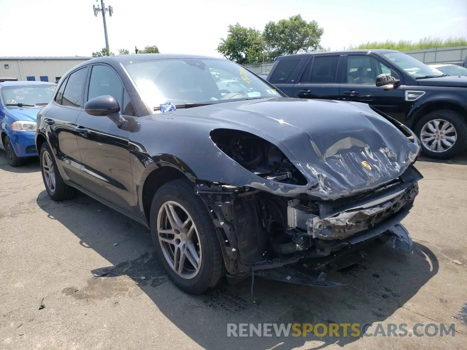 1 Photograph of a damaged car WP1AA2A56KLB02569 PORSCHE MACAN 2019