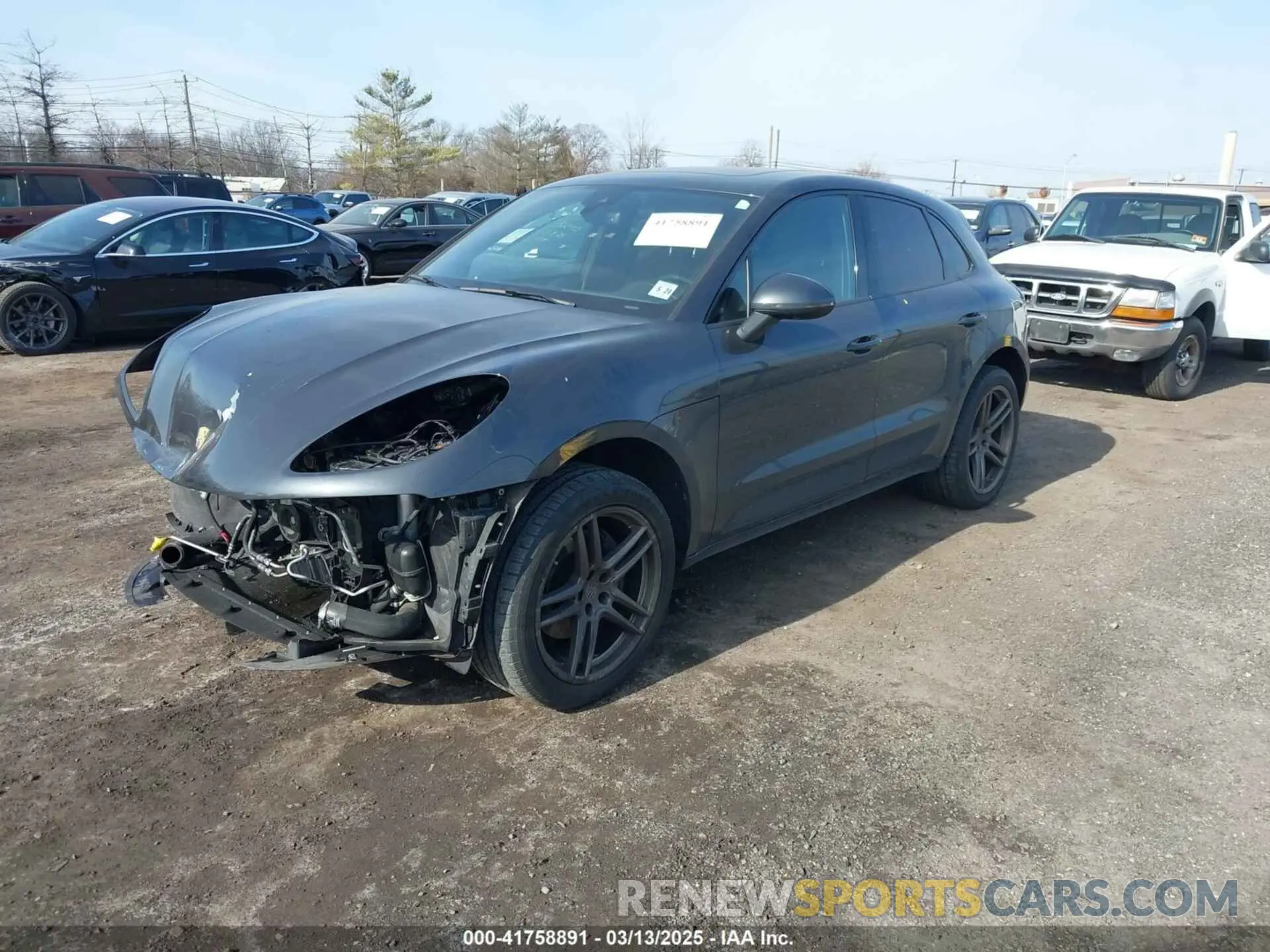 2 Фотография поврежденного автомобиля WP1AA2A56KLB08064 PORSCHE MACAN 2019