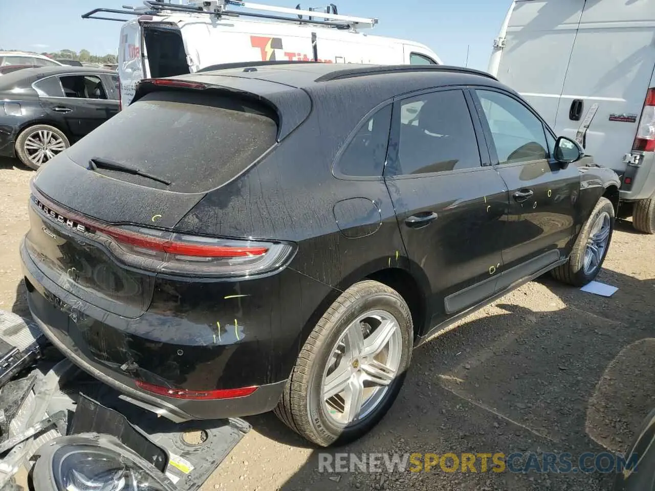 3 Photograph of a damaged car WP1AA2A57KLB00040 PORSCHE MACAN 2019