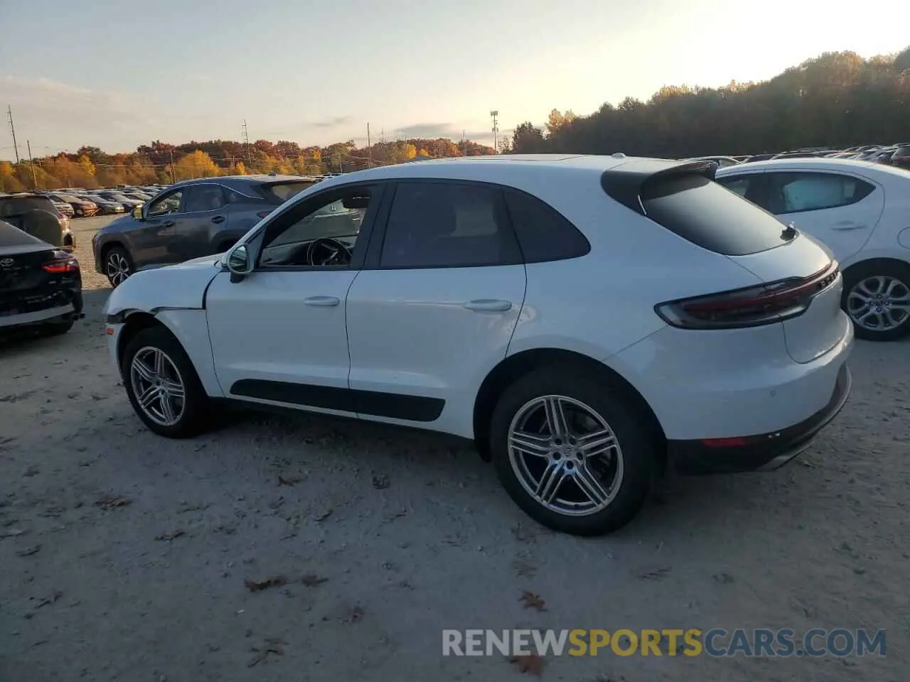 2 Фотография поврежденного автомобиля WP1AA2A57KLB03116 PORSCHE MACAN 2019