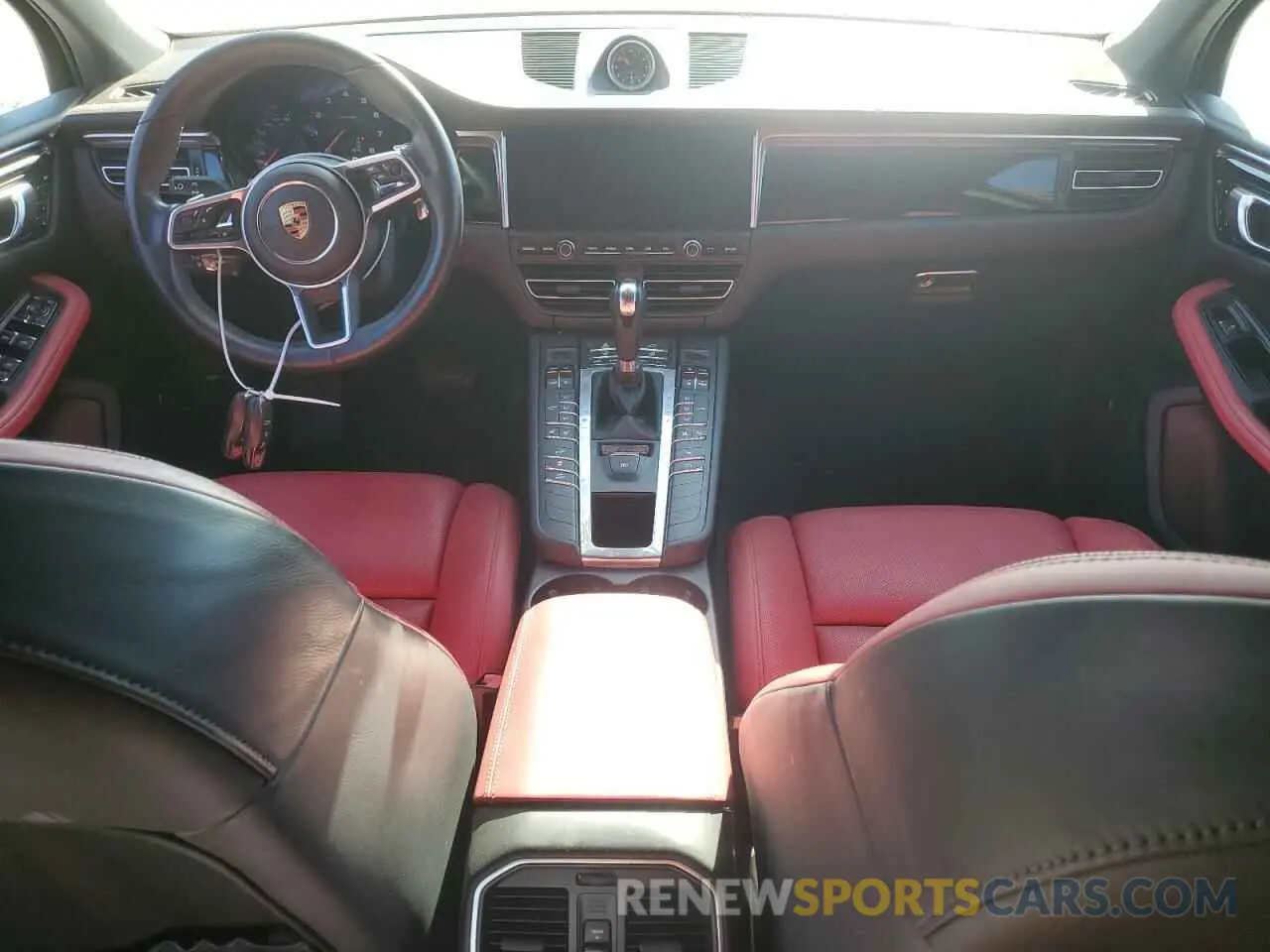 8 Фотография поврежденного автомобиля WP1AA2A57KLB03116 PORSCHE MACAN 2019