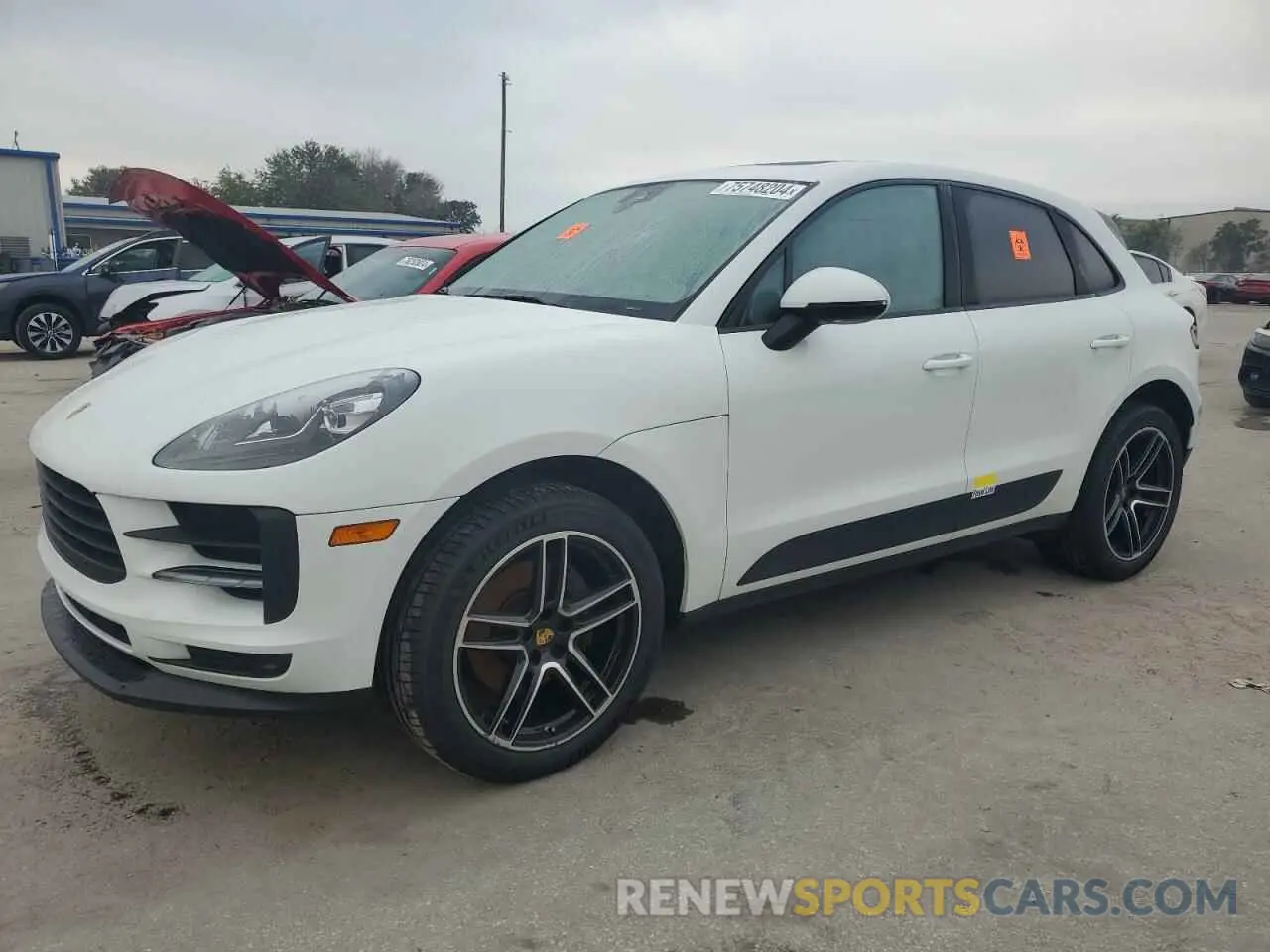 1 Photograph of a damaged car WP1AA2A57KLB09322 PORSCHE MACAN 2019