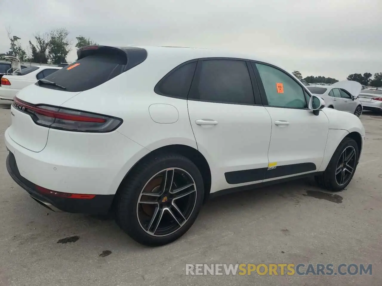 3 Photograph of a damaged car WP1AA2A57KLB09322 PORSCHE MACAN 2019