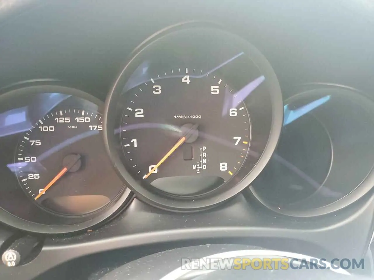 9 Photograph of a damaged car WP1AA2A57KLB09322 PORSCHE MACAN 2019
