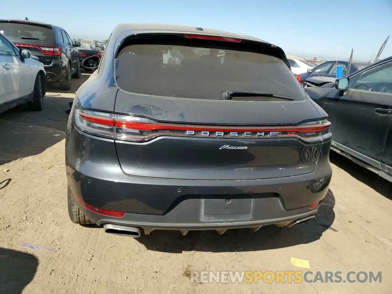 6 Photograph of a damaged car WP1AA2A59KLB03392 PORSCHE MACAN 2019