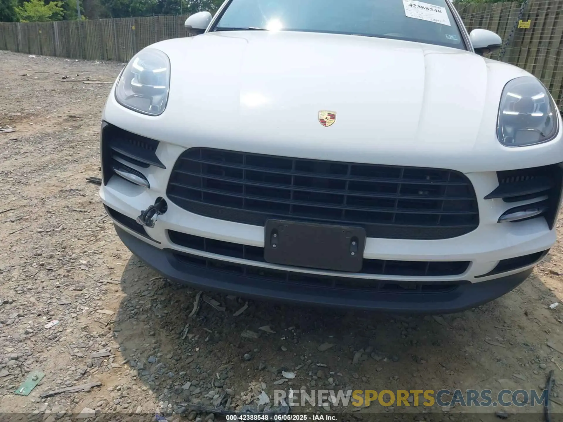 6 Photograph of a damaged car WP1AB2A52KLB32441 PORSCHE MACAN 2019