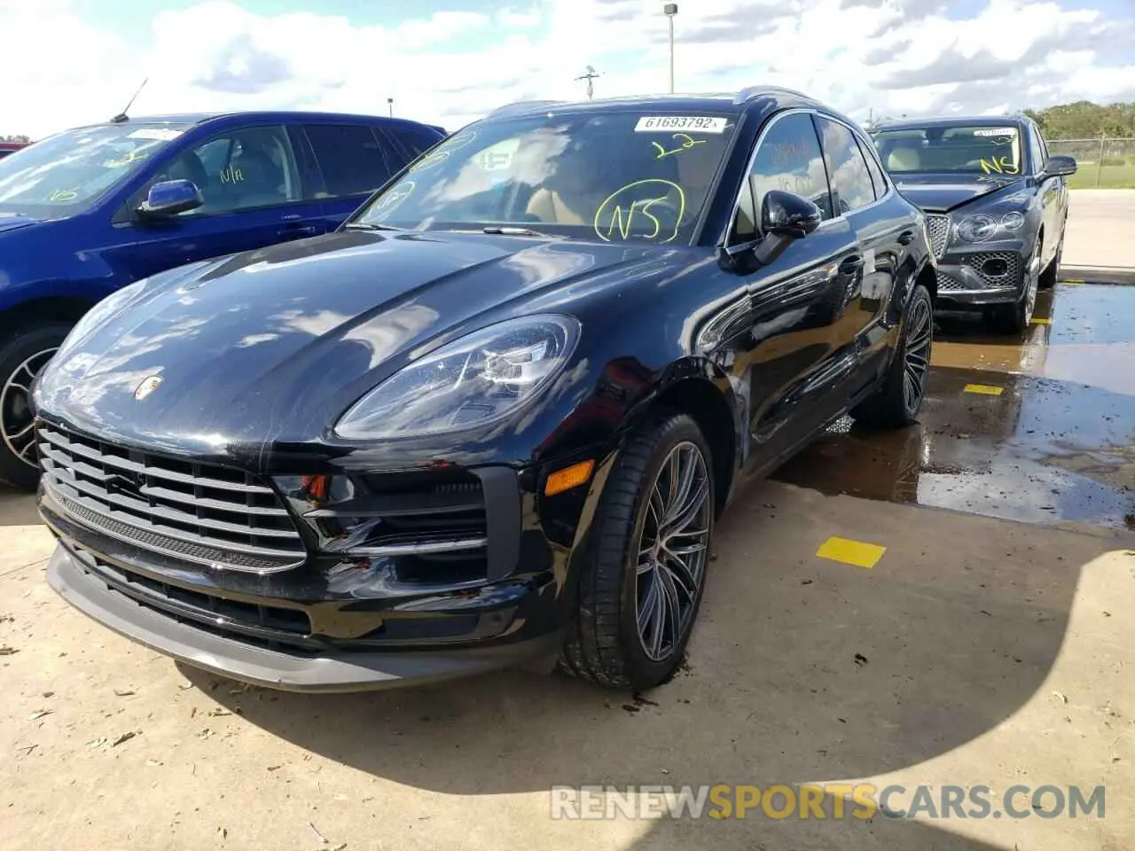2 Фотография поврежденного автомобиля WP1AB2A54KLB31789 PORSCHE MACAN 2019