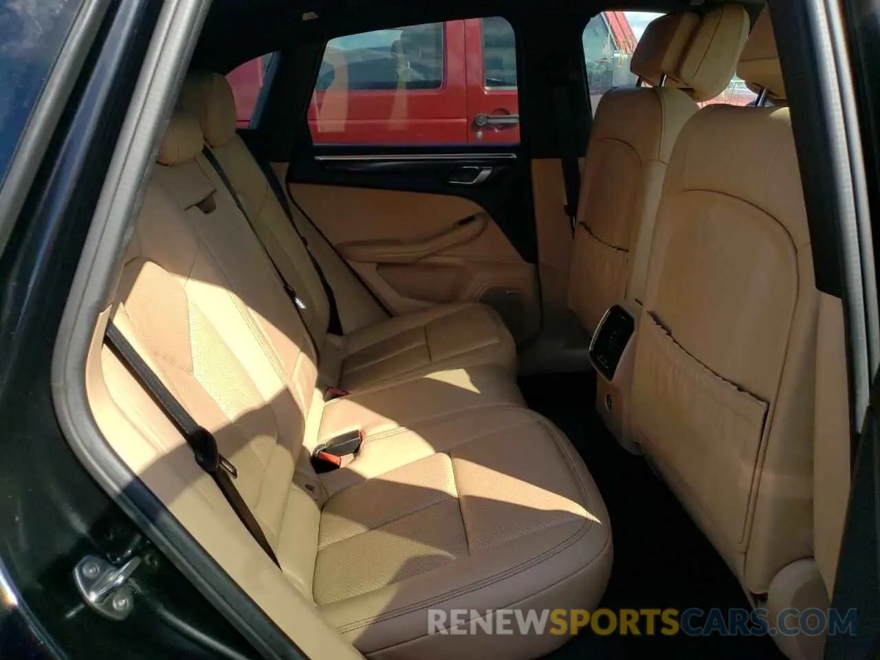 6 Фотография поврежденного автомобиля WP1AB2A54KLB31789 PORSCHE MACAN 2019