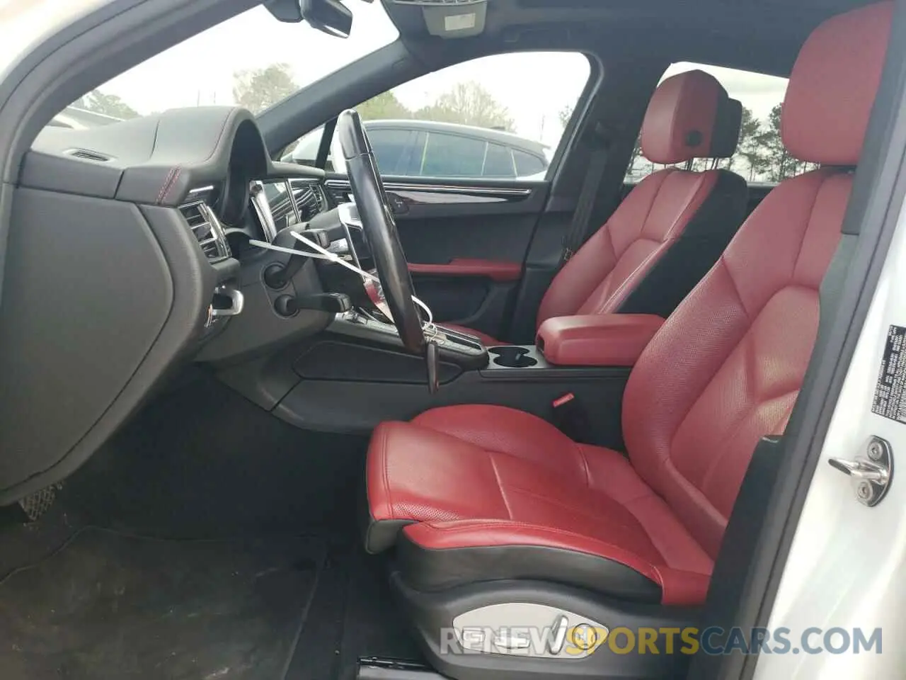 7 Photograph of a damaged car WP1AB2A55KLB31543 PORSCHE MACAN 2019