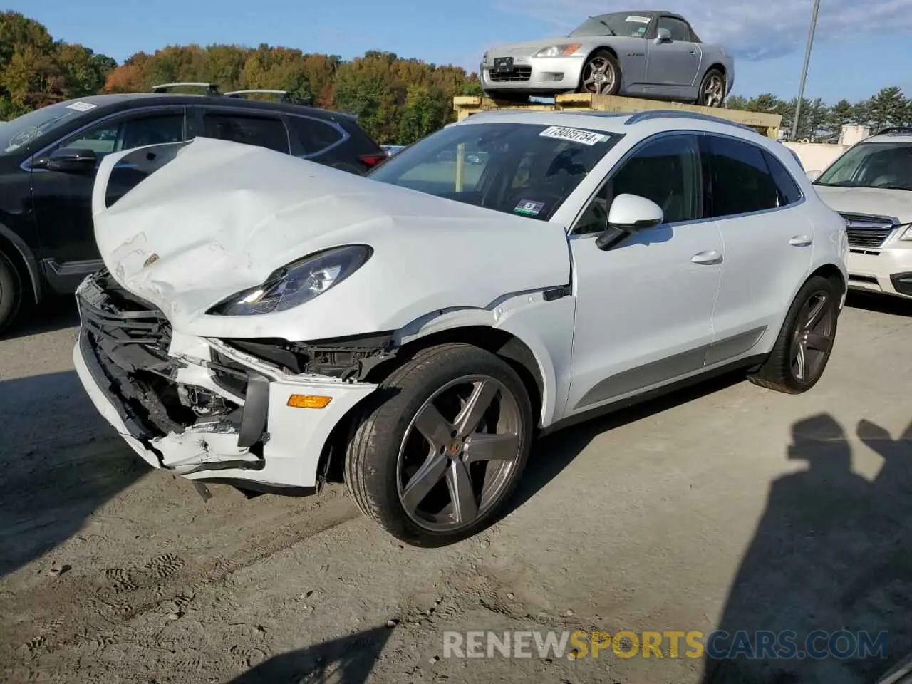 1 Photograph of a damaged car WP1AB2A55KLB32353 PORSCHE MACAN 2019