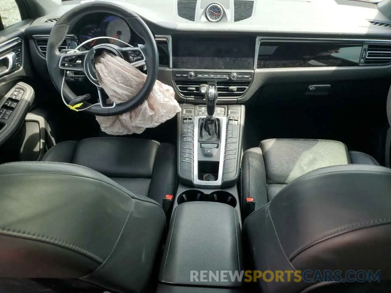 8 Photograph of a damaged car WP1AB2A56KLB30885 PORSCHE MACAN 2019