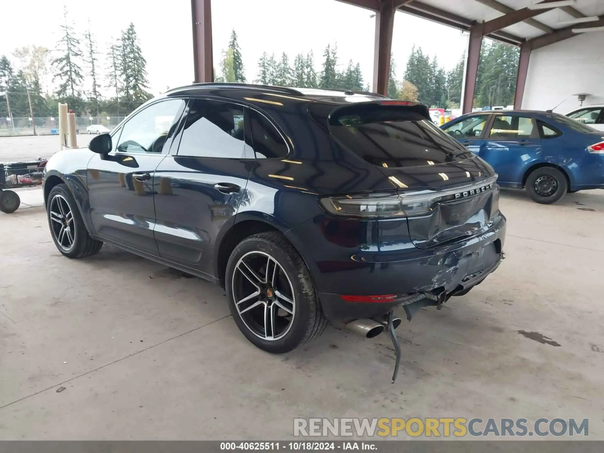 3 Photograph of a damaged car WP1AB2A57KLB33956 PORSCHE MACAN 2019