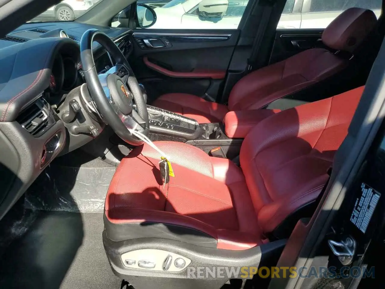 7 Фотография поврежденного автомобиля WP1AB2A59KLB30217 PORSCHE MACAN 2019