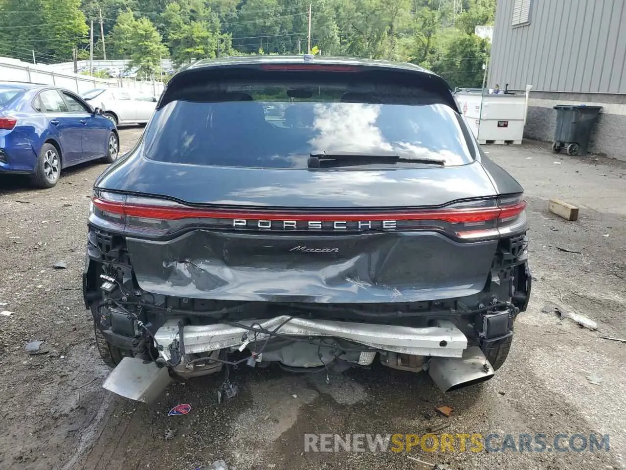 6 Photograph of a damaged car WP1AA2A50LLB01807 PORSCHE MACAN 2020