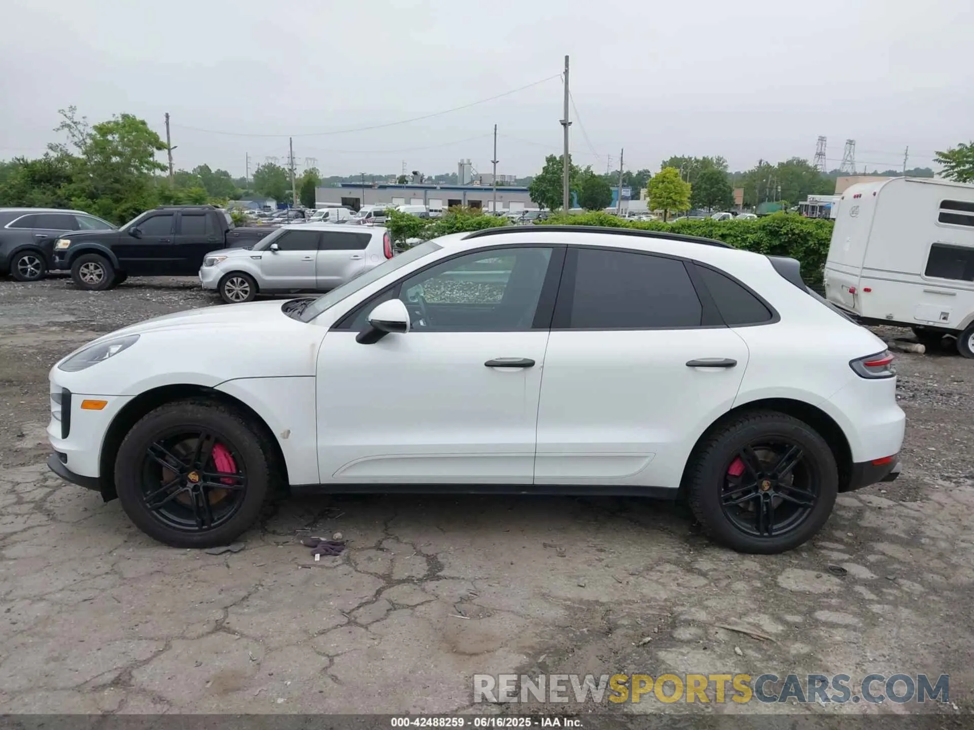 14 Фотография поврежденного автомобиля WP1AA2A50LLB05839 PORSCHE MACAN 2020