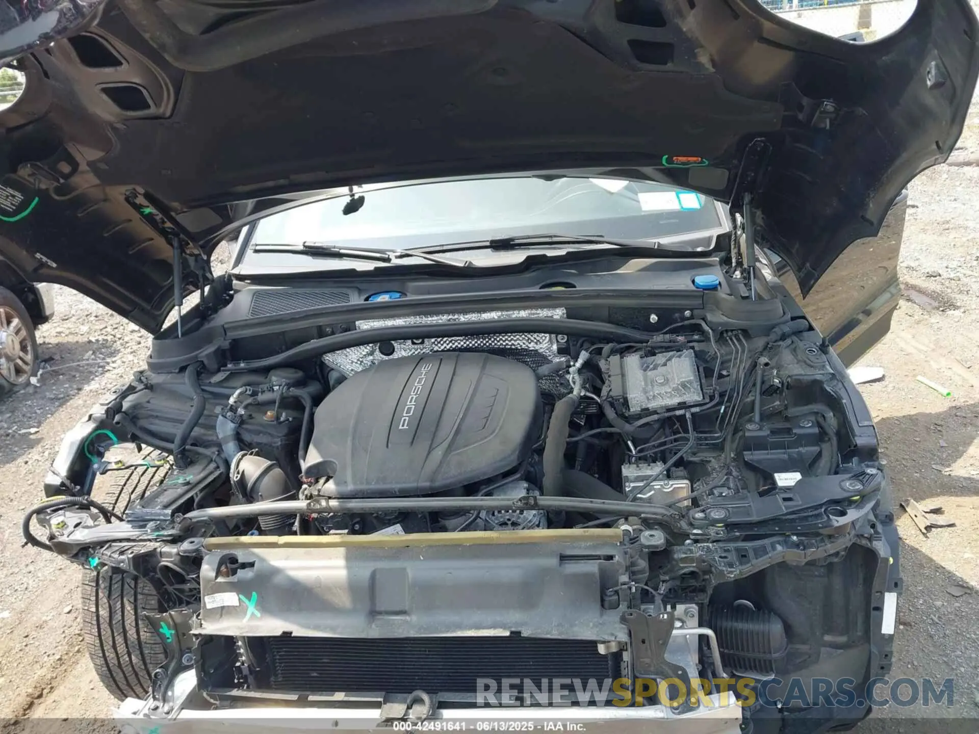 10 Фотография поврежденного автомобиля WP1AA2A51LLB10709 PORSCHE MACAN 2020