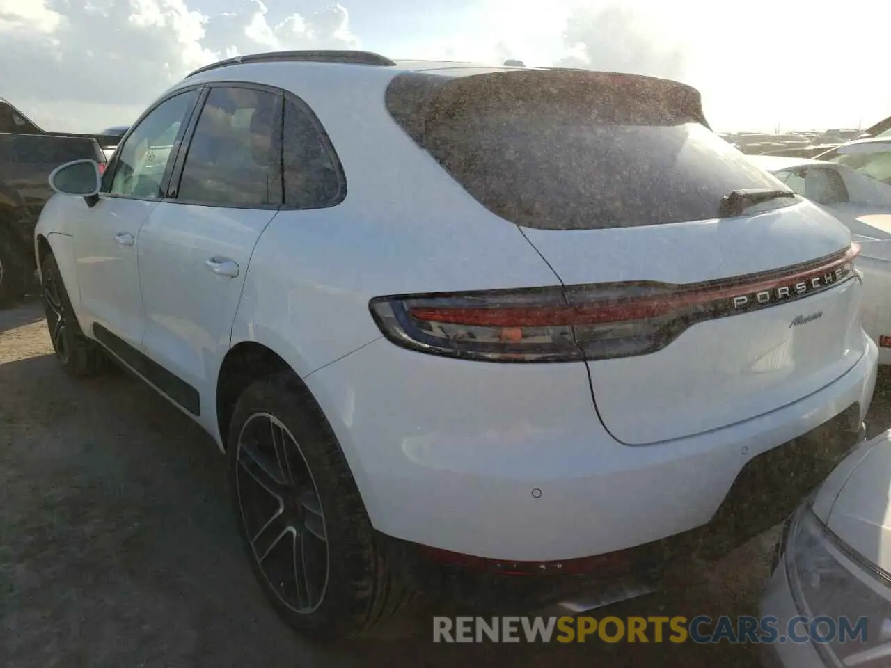 3 Photograph of a damaged car WP1AA2A52LLB14400 PORSCHE MACAN 2020