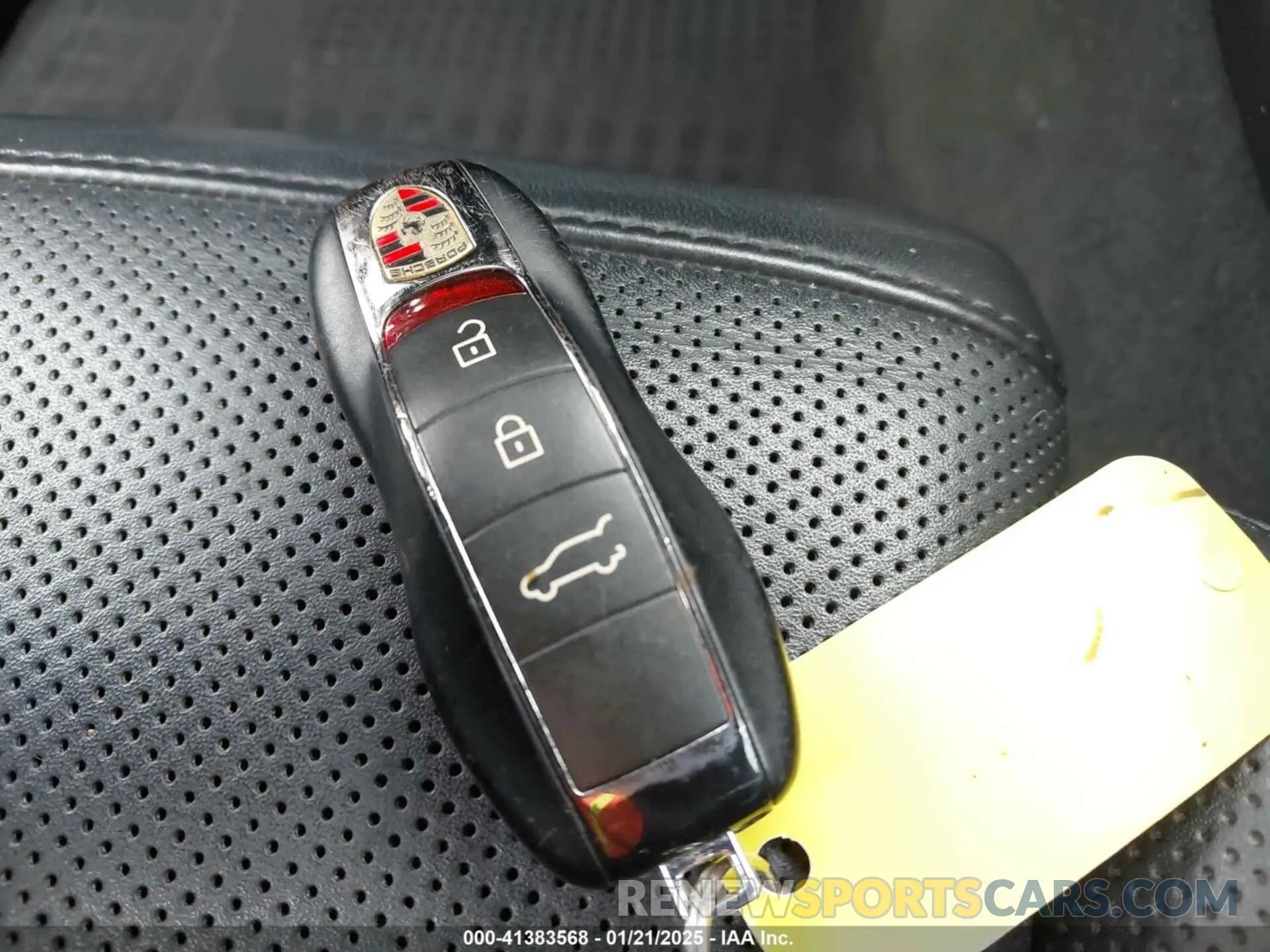 11 Photograph of a damaged car WP1AA2A54LLB01700 PORSCHE MACAN 2020