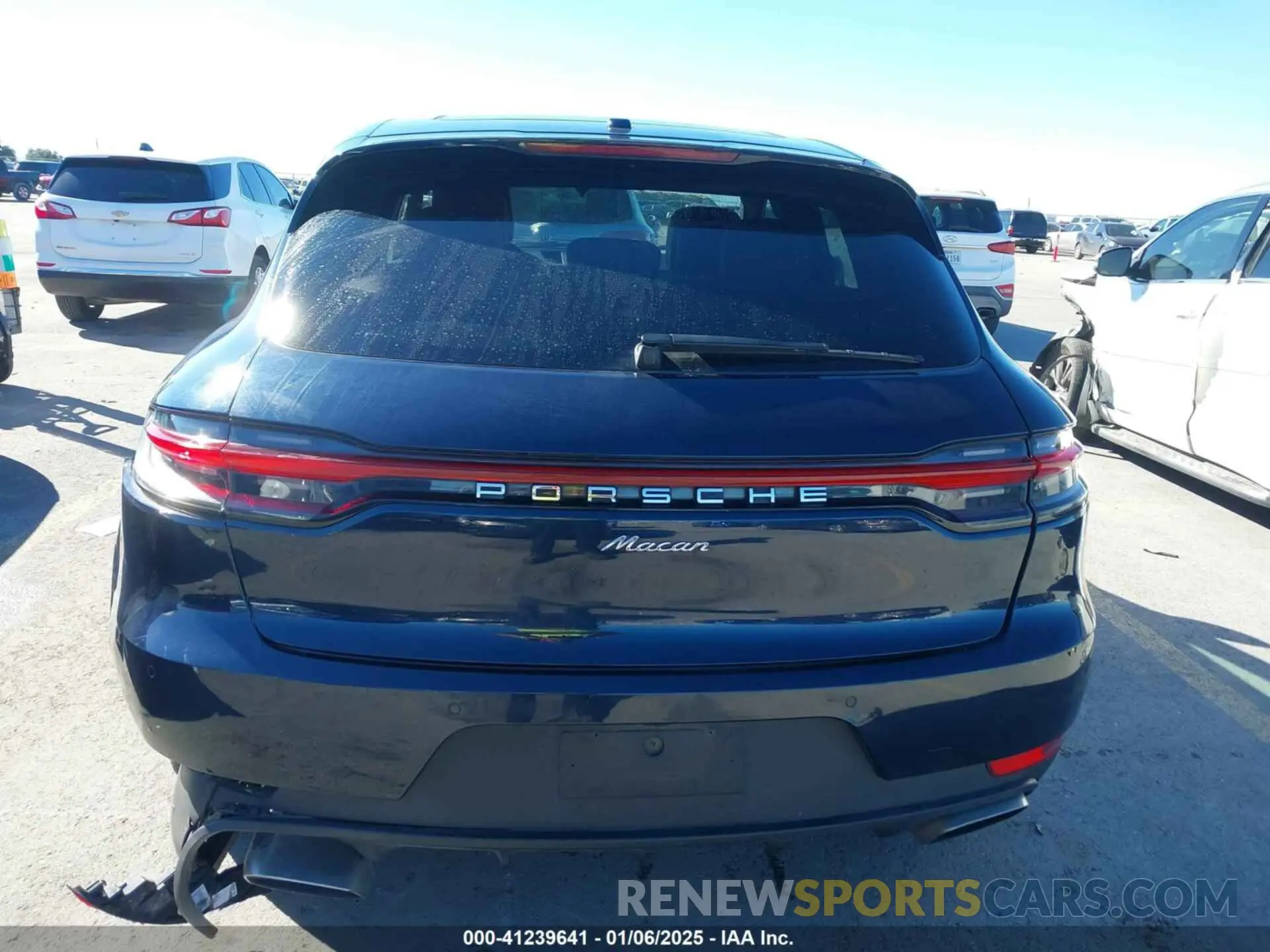16 Photograph of a damaged car WP1AA2A54LLB05715 PORSCHE MACAN 2020